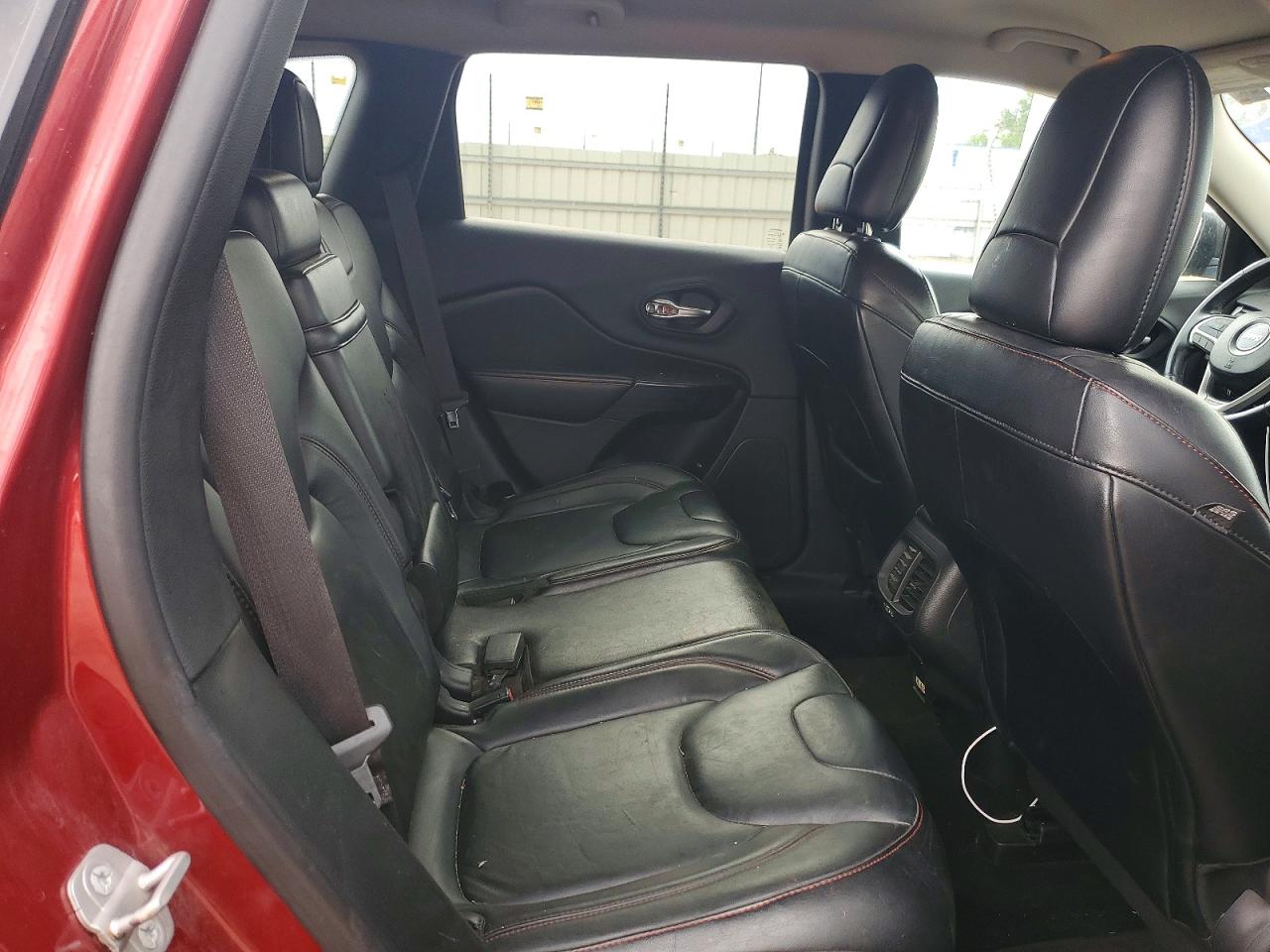 2014 Jeep Cherokee Trailhawk Бордовый vin: 1C4PJMBS0EW161048