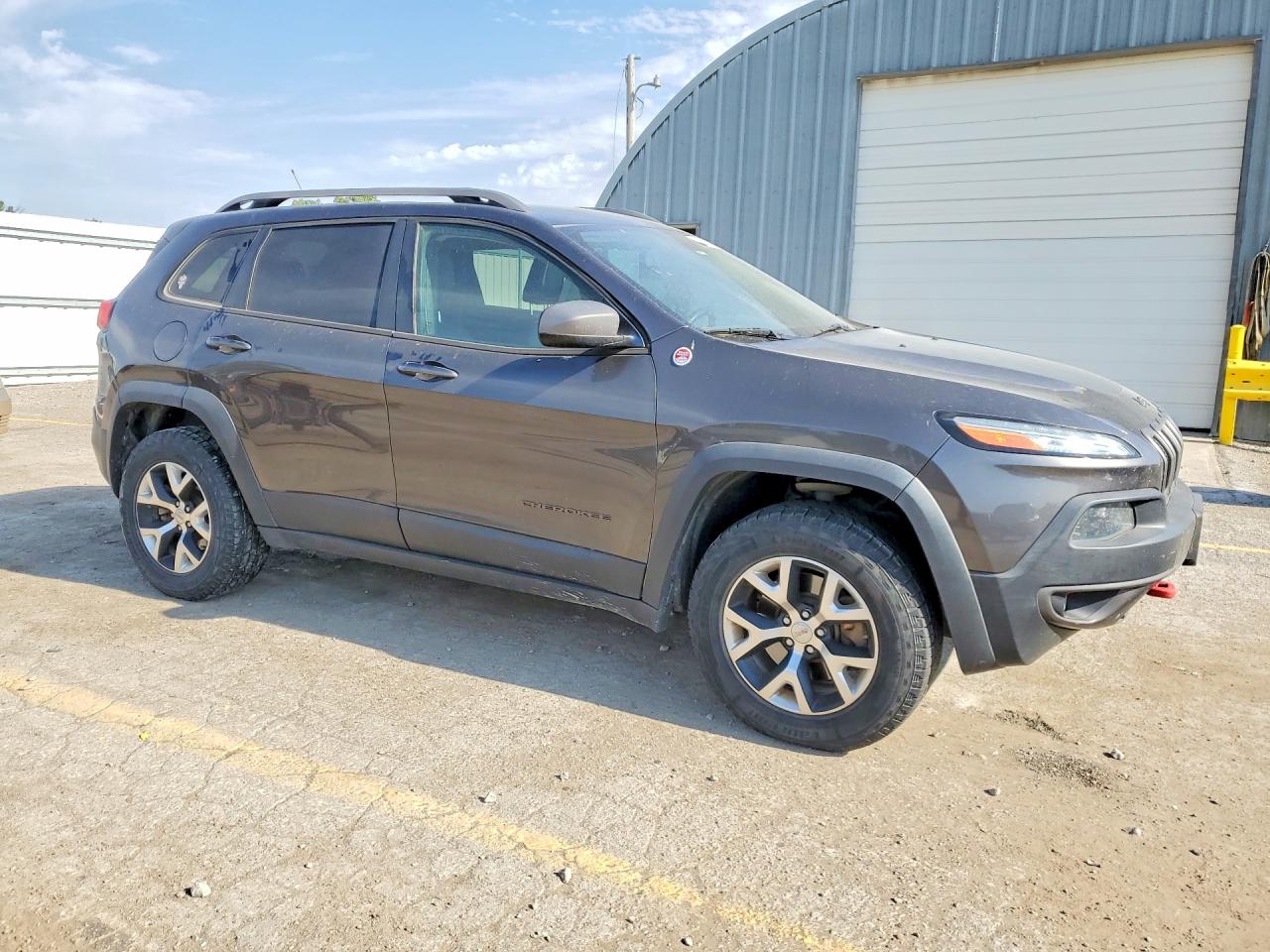 2014 Jeep Cherokee Trailhawk Gray vin: 1C4PJMBS0EW188122