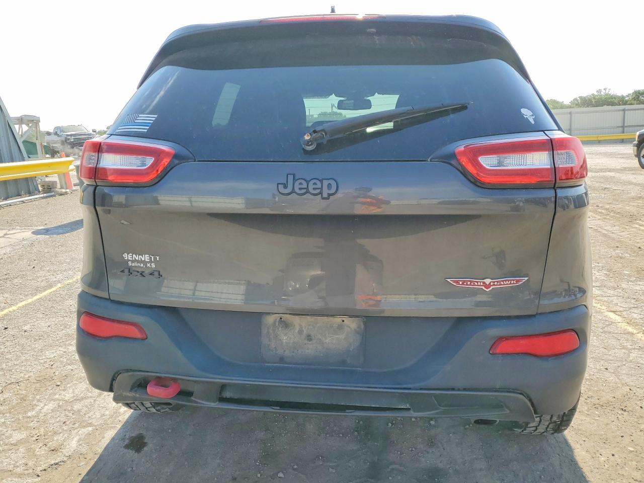 2014 Jeep Cherokee Trailhawk Gray vin: 1C4PJMBS0EW188122