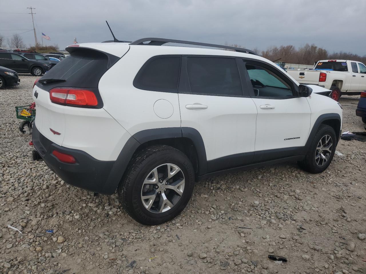 2014 Jeep Cherokee Trailhawk White vin: 1C4PJMBS0EW191621
