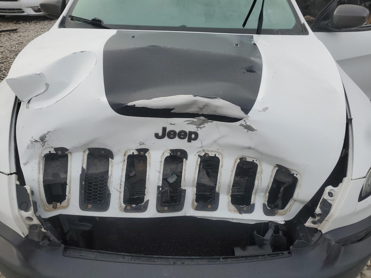 2014 Jeep Cherokee Trailhawk White vin: 1C4PJMBS0EW191621