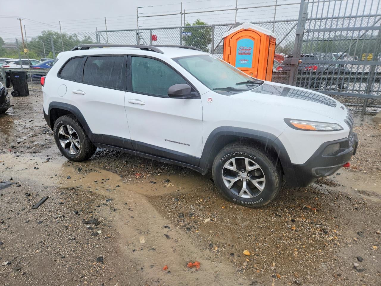 2014 Jeep Cherokee Trailhawk White vin: 1C4PJMBS0EW214217