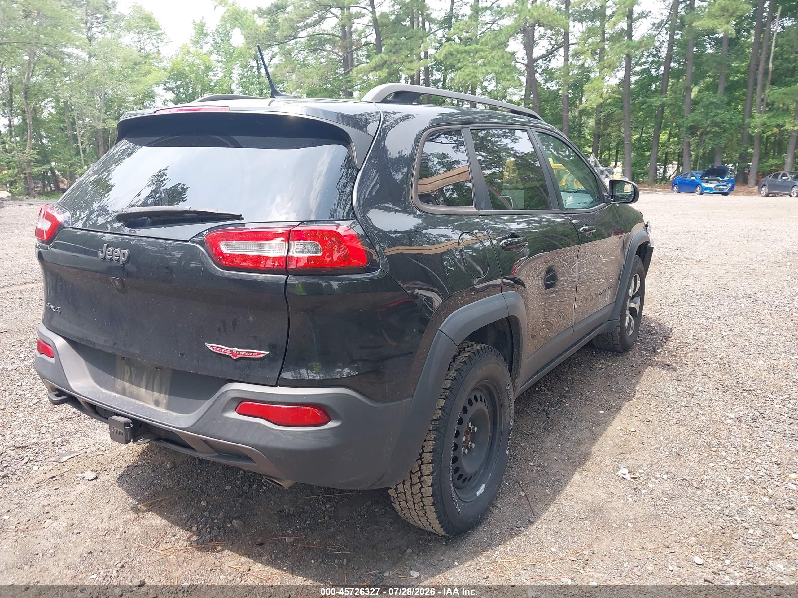 2015 Jeep Cherokee Trailhawk Gray vin: 1C4PJMBS0FW503793