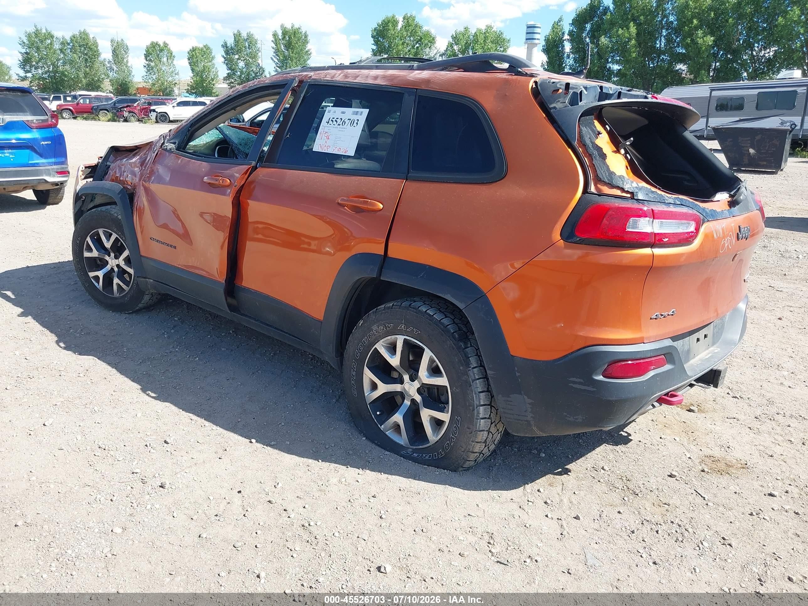 2015 Jeep Cherokee Trailhawk Orange vin: 1C4PJMBS0FW521095