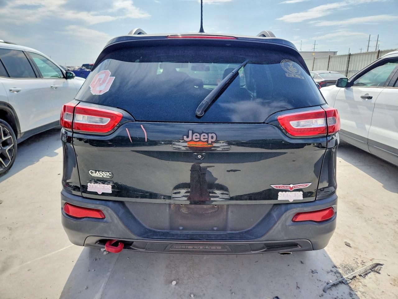 2015 Jeep Cherokee Trailhawk Black vin: 1C4PJMBS0FW556963