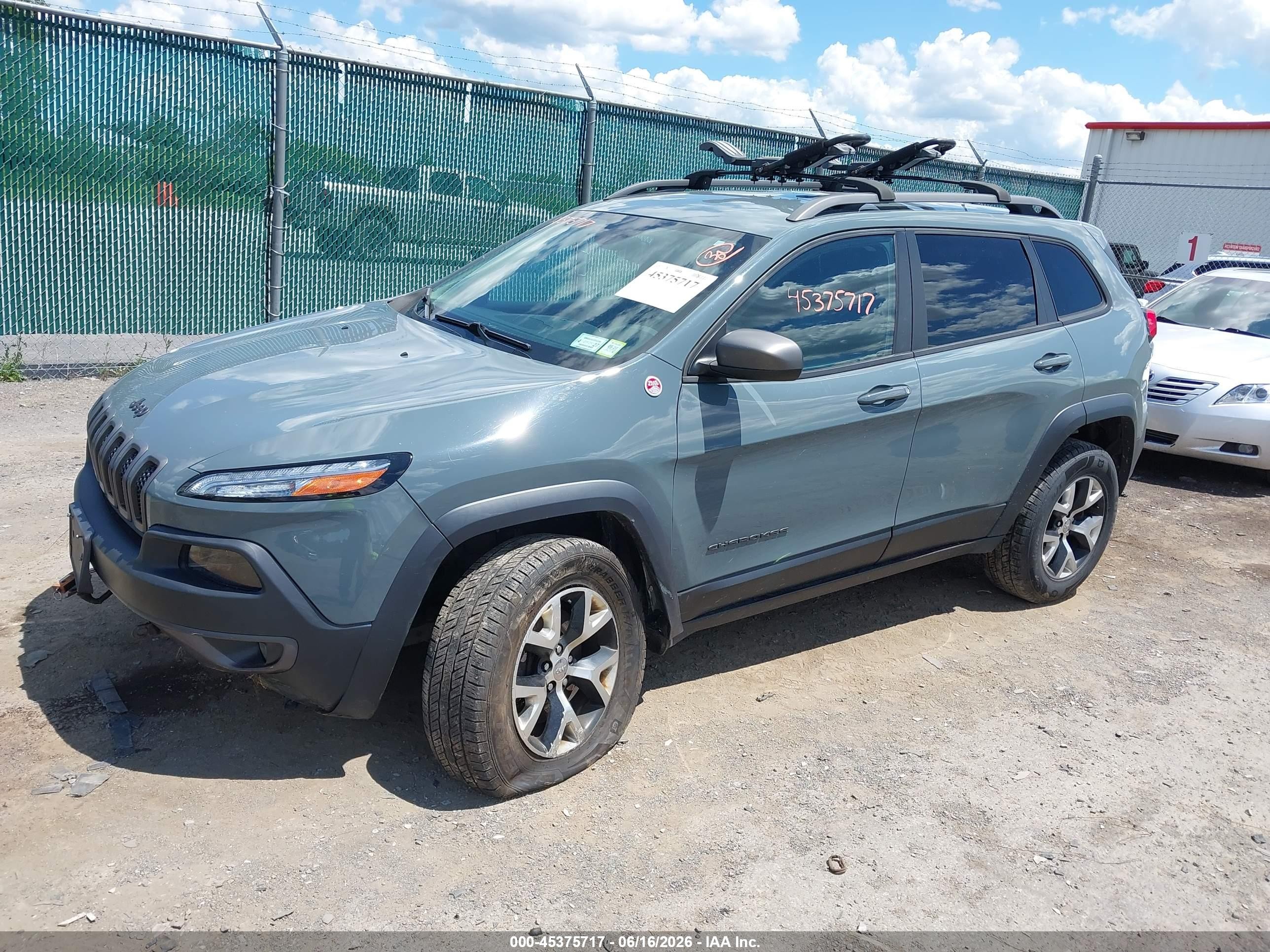 2015 Jeep Cherokee Trailhawk Blue vin: 1C4PJMBS0FW598808