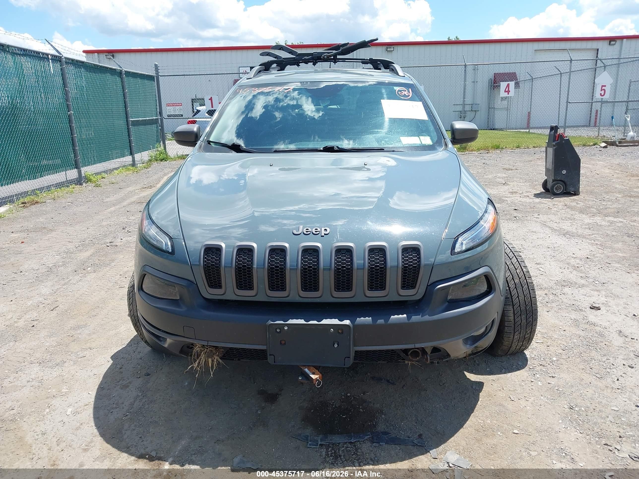 2015 Jeep Cherokee Trailhawk Blue vin: 1C4PJMBS0FW598808