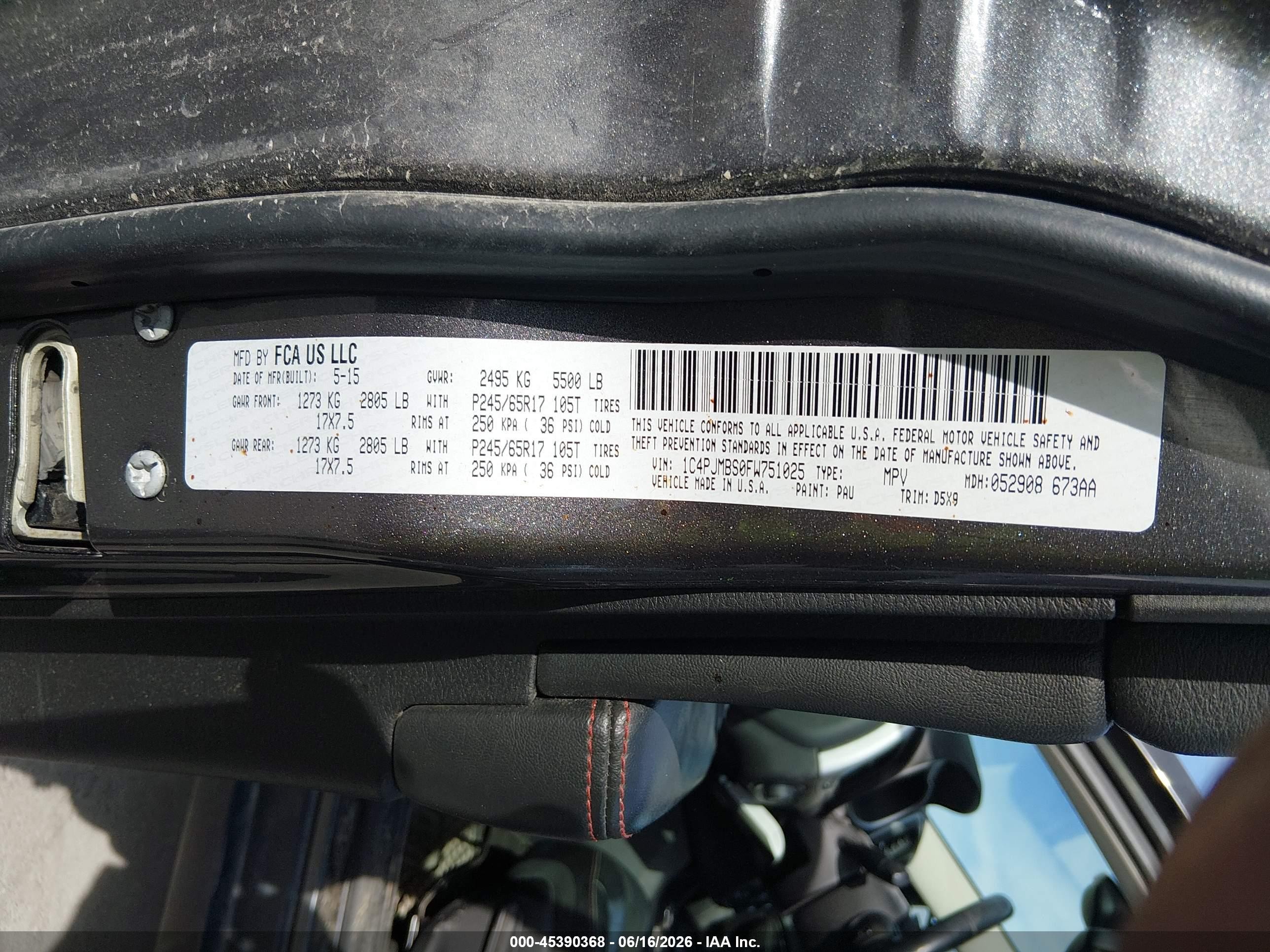 2015 Jeep Cherokee Trailhawk Black vin: 1C4PJMBS0FW751025