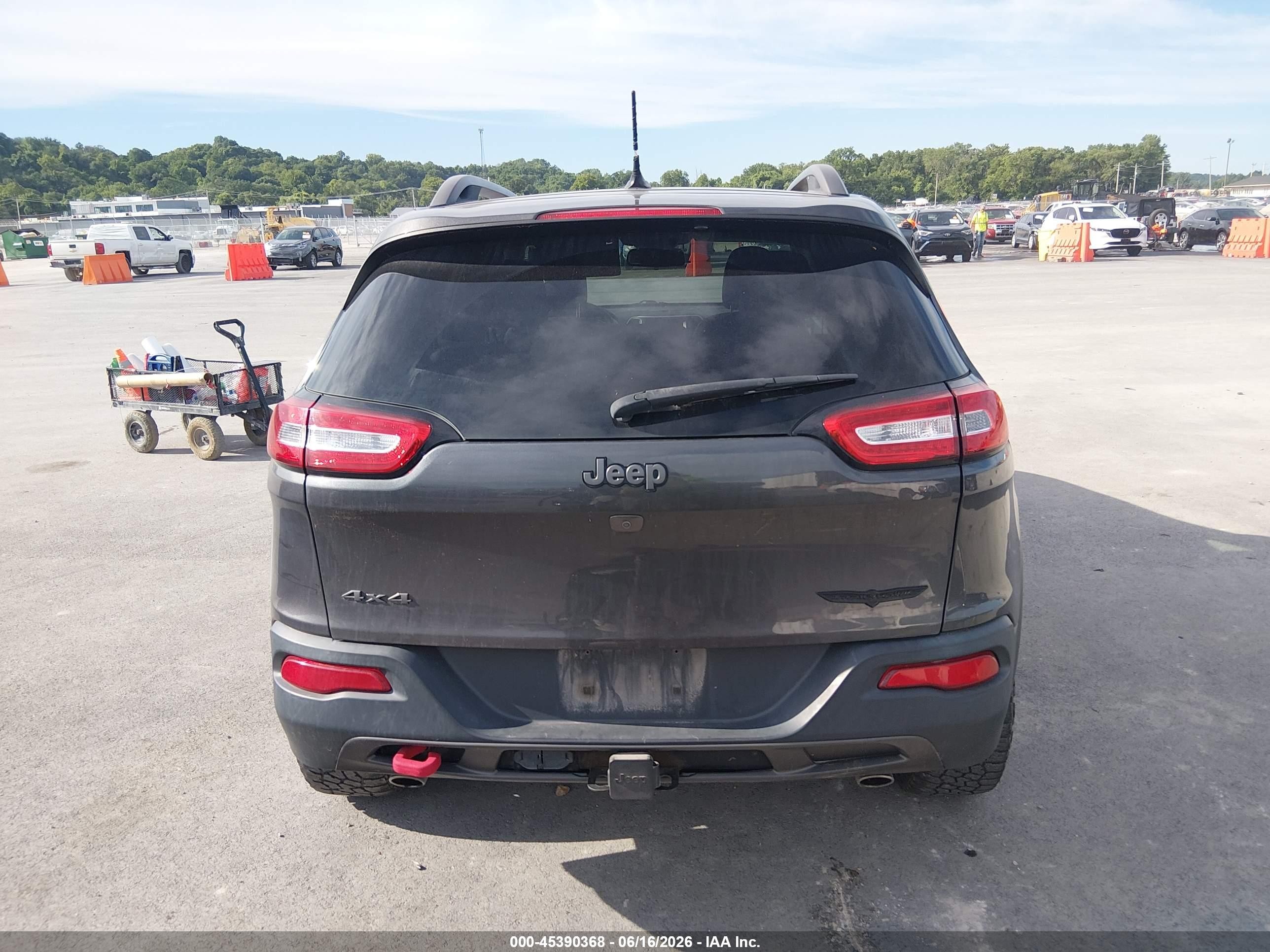 2015 Jeep Cherokee Trailhawk Black vin: 1C4PJMBS0FW751025