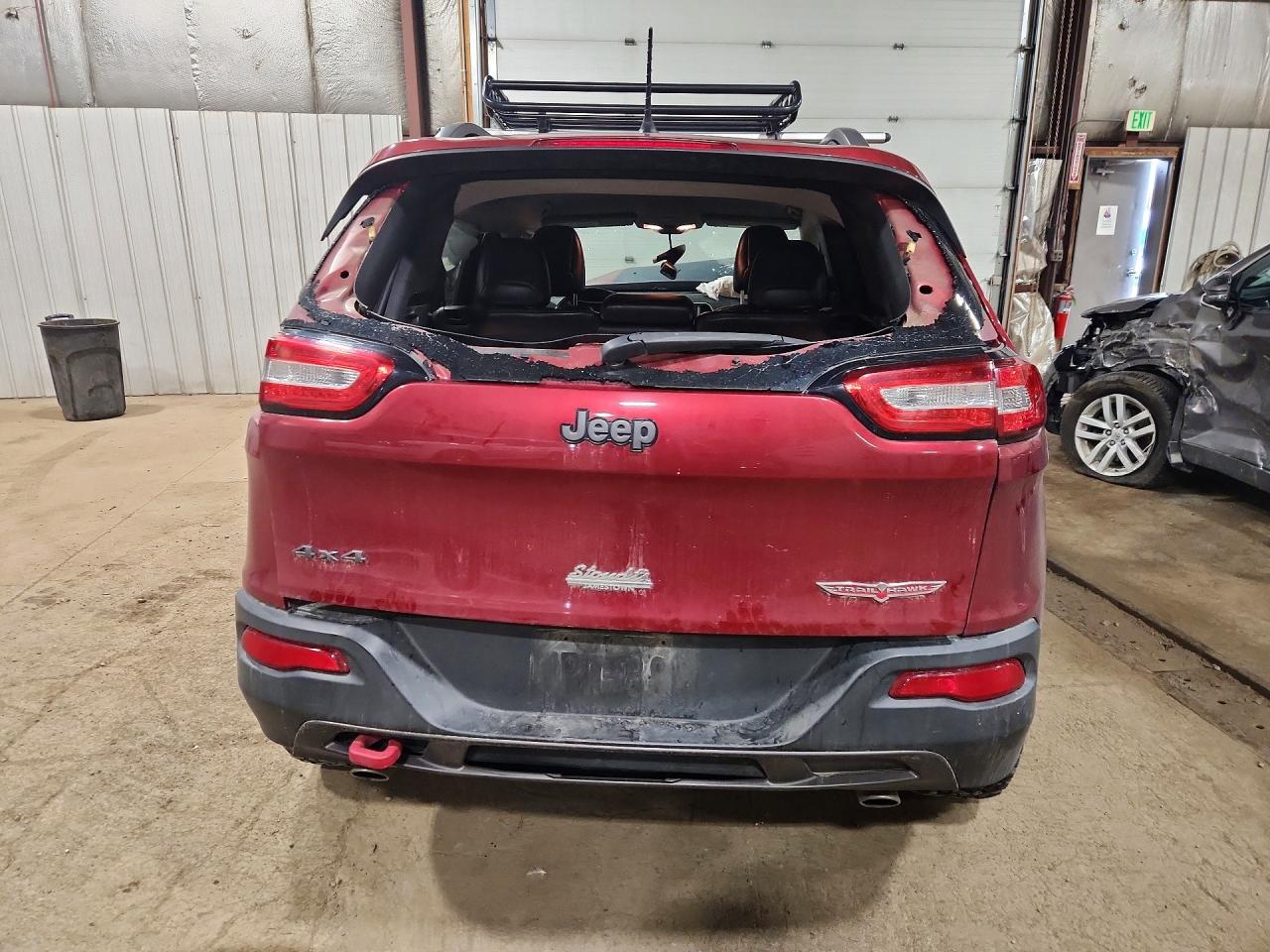2014 Jeep Cherokee Trailhawk Red vin: 1C4PJMBS1EW161222