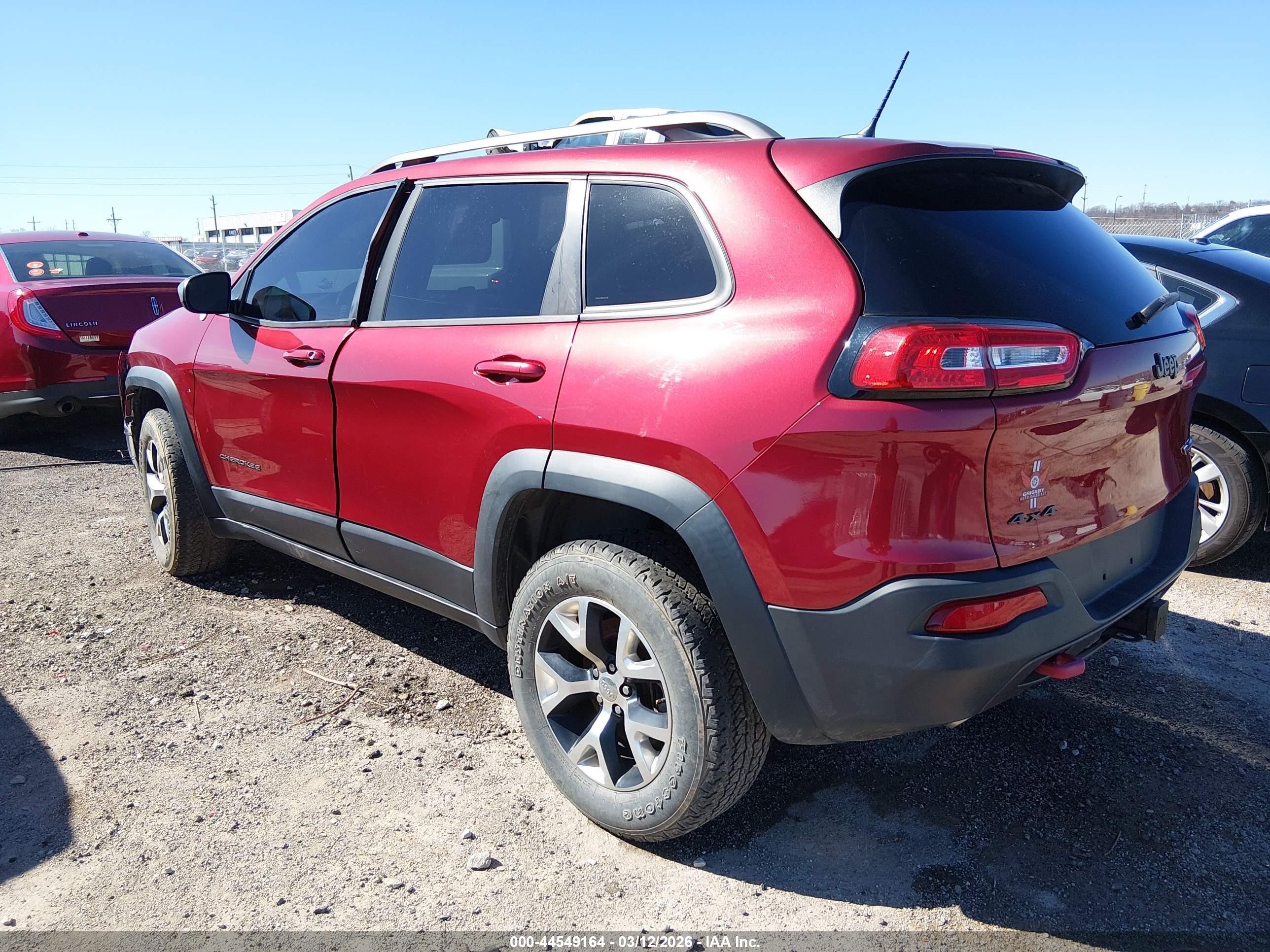 2014 Jeep Cherokee Trailhawk Red vin: 1C4PJMBS1EW179798