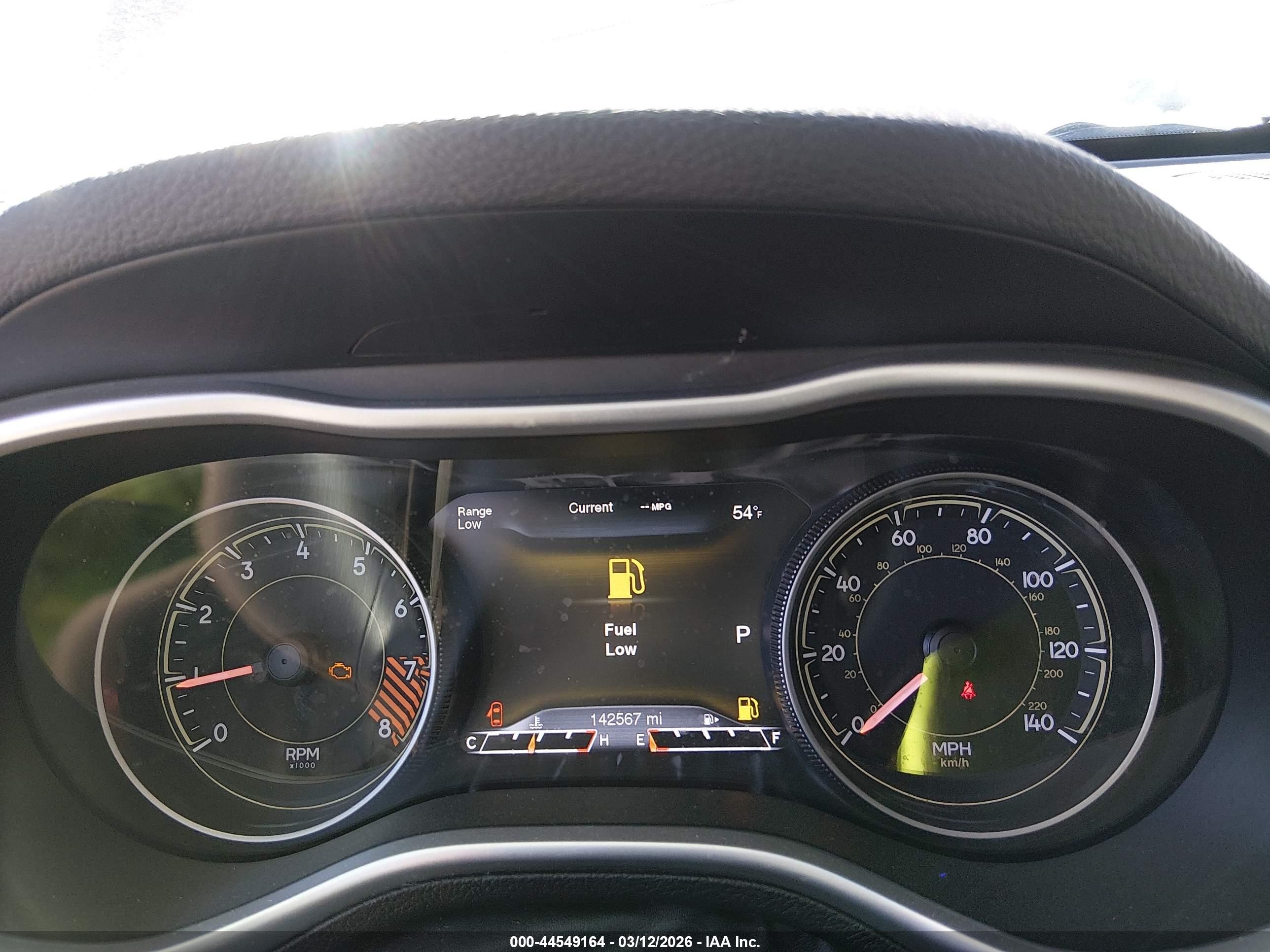 2014 Jeep Cherokee Trailhawk Red vin: 1C4PJMBS1EW179798
