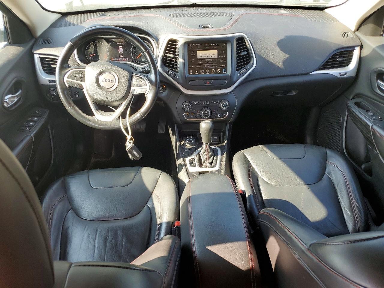 2015 Jeep Cherokee Trailhawk Серый vin: 1C4PJMBS1FW780422