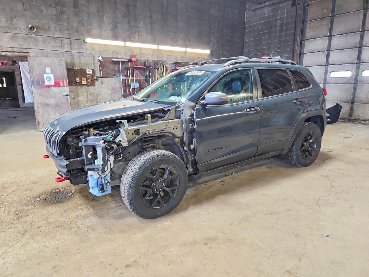 2017 Jeep Cherokee Trailhawk Charcoal vin: 1C4PJMBS1HW506804