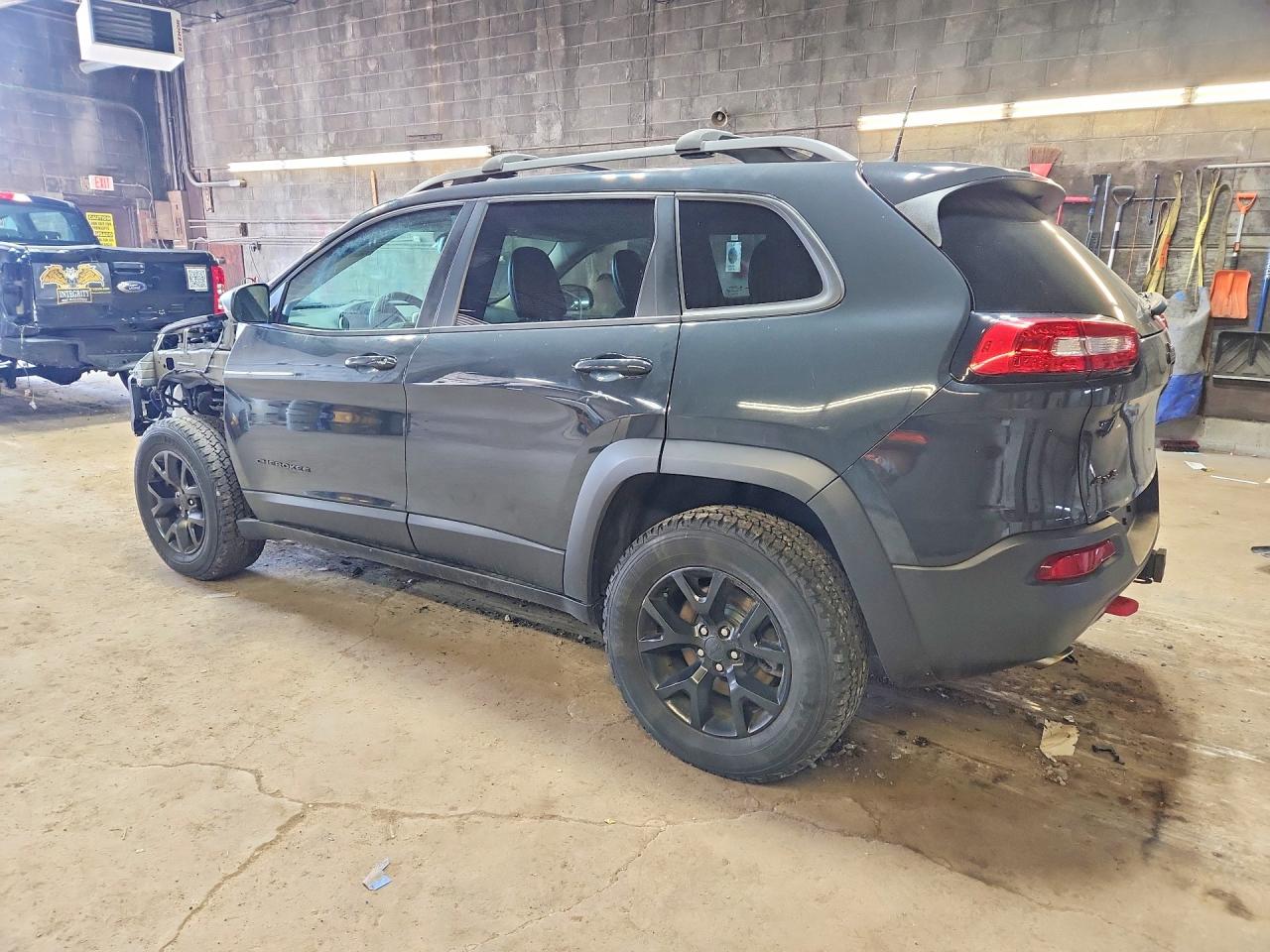 2017 Jeep Cherokee Trailhawk Угольный vin: 1C4PJMBS1HW506804