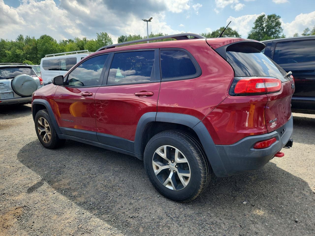 2014 Jeep Cherokee Trailhawk Red vin: 1C4PJMBS2EW255304