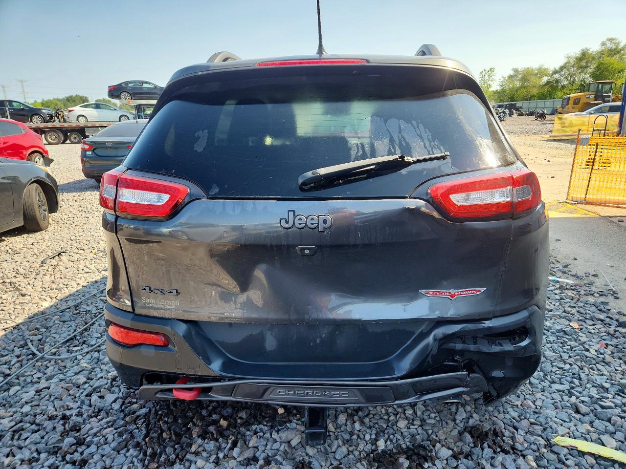 2015 Jeep Cherokee Trailhawk Gray vin: 1C4PJMBS2FW661746