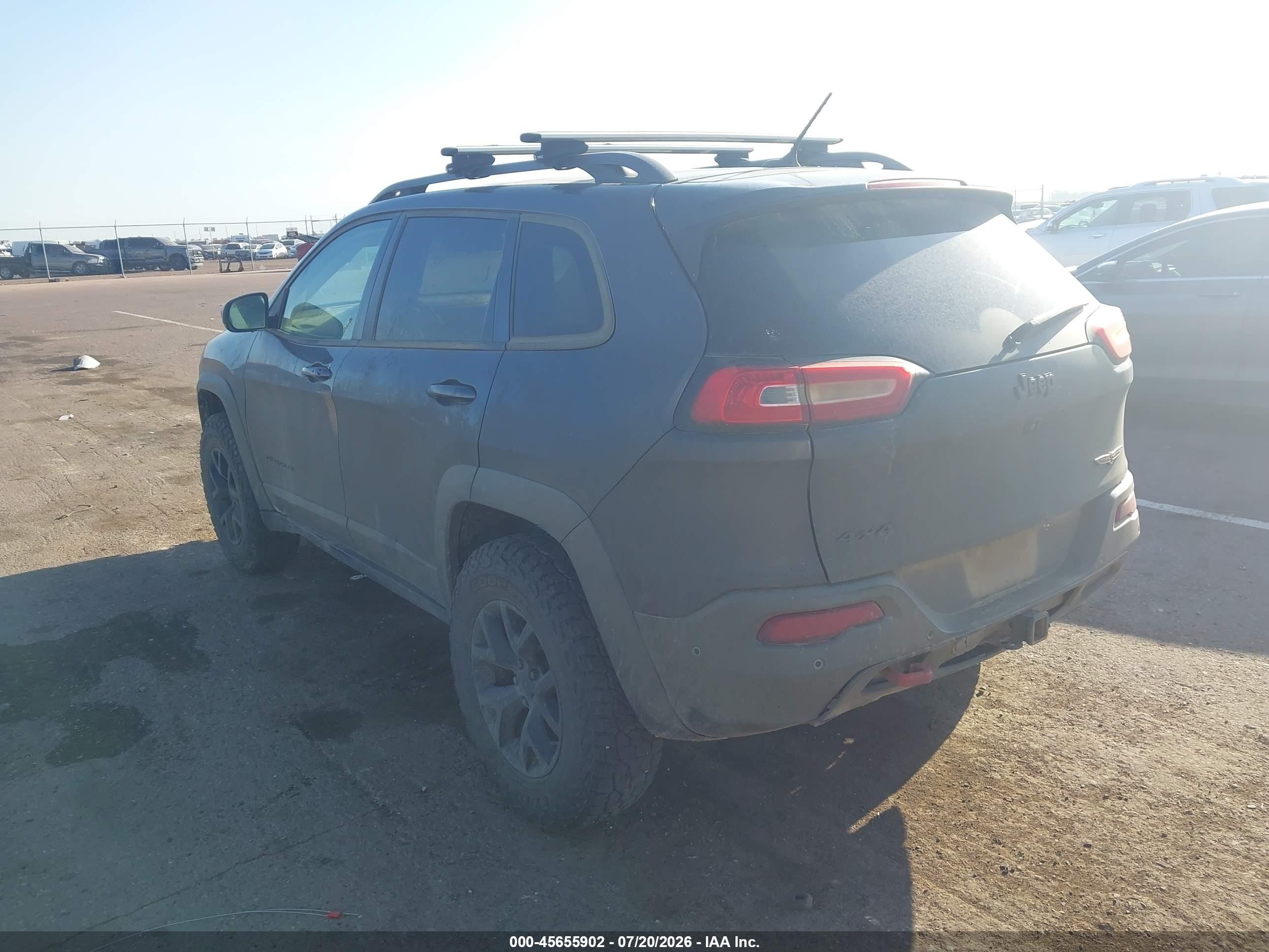 2015 Jeep Cherokee Trailhawk Gray vin: 1C4PJMBS2FW710444