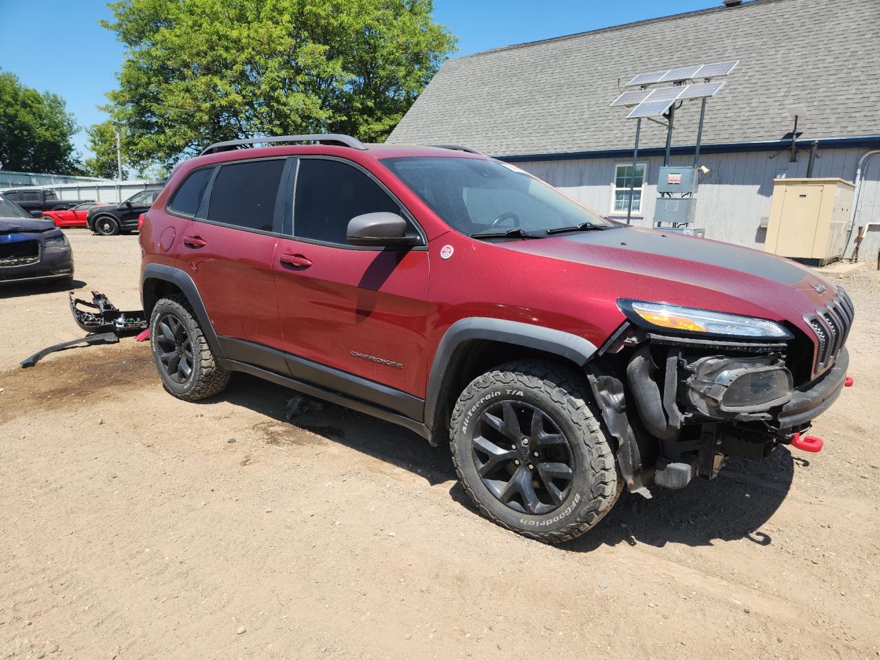 2014 Jeep Cherokee Trailhawk Red vin: 1C4PJMBS3EW267767