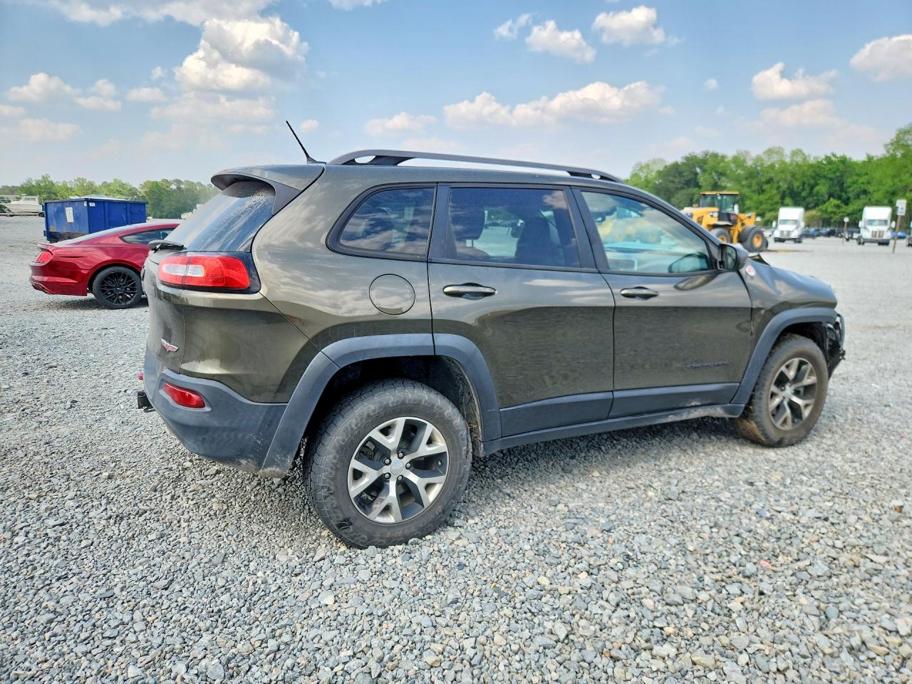 2015 Jeep Cherokee Trailhawk Green vin: 1C4PJMBS3FW500998