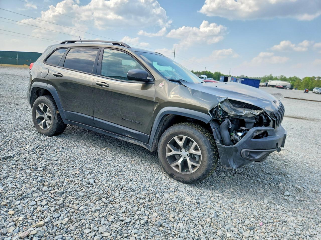 2015 Jeep Cherokee Trailhawk Green vin: 1C4PJMBS3FW500998