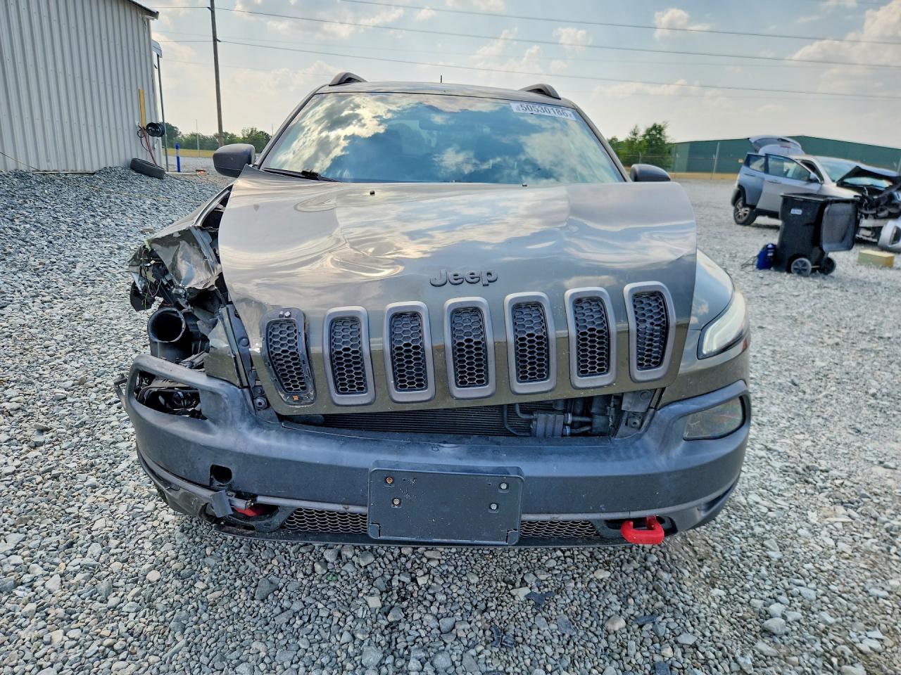 2015 Jeep Cherokee Trailhawk Green vin: 1C4PJMBS3FW500998