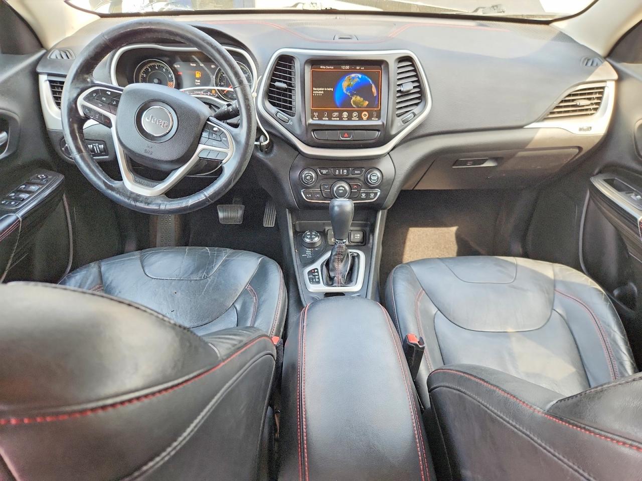 2015 Jeep Cherokee Trailhawk Green vin: 1C4PJMBS3FW500998