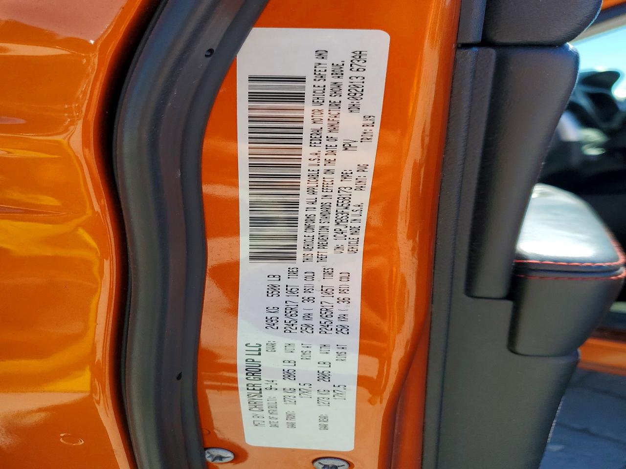2015 Jeep Cherokee Trailhawk Orange vin: 1C4PJMBS3FW558173