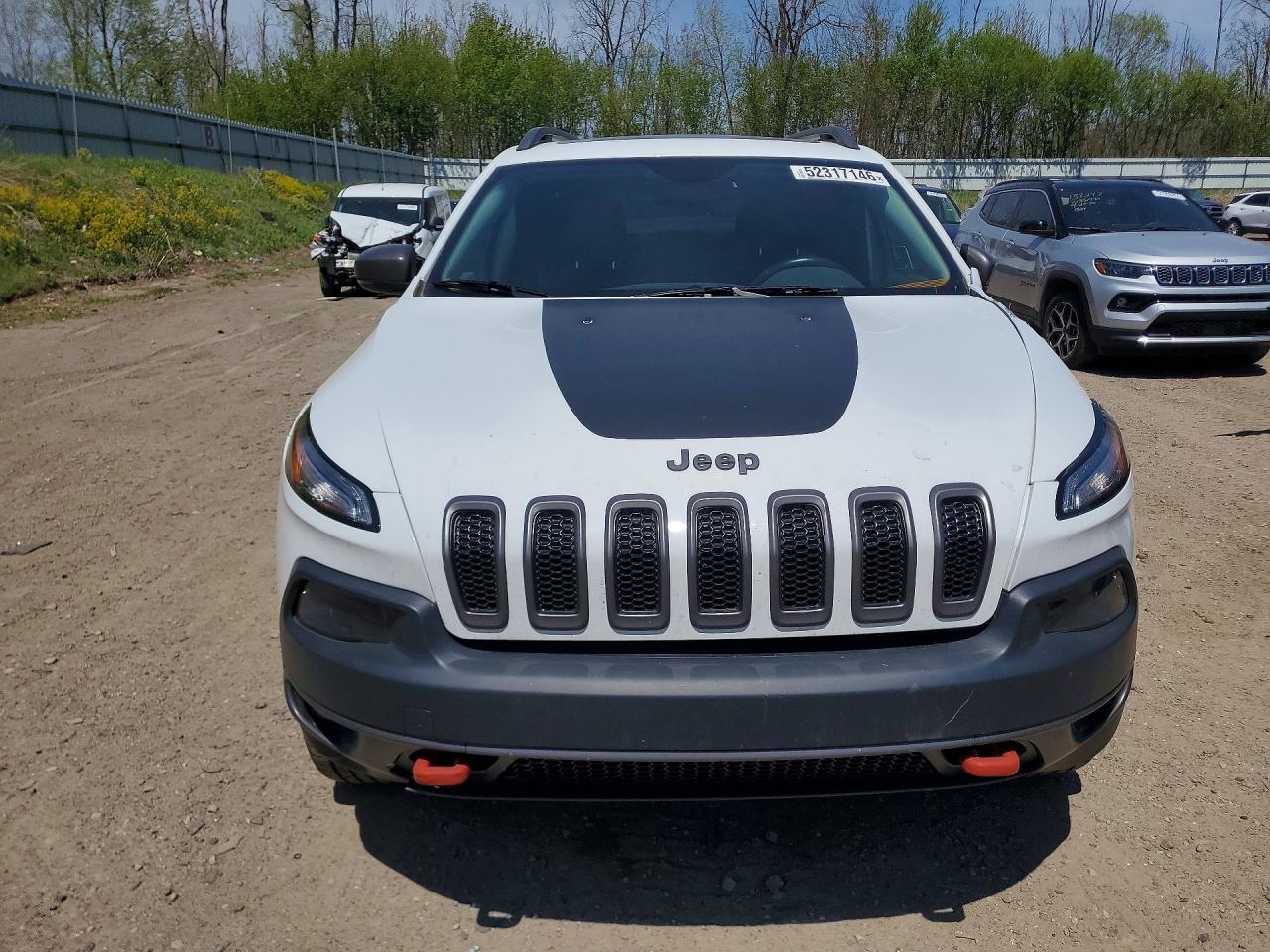 2015 Jeep Cherokee Trailhawk White vin: 1C4PJMBS3FW610109