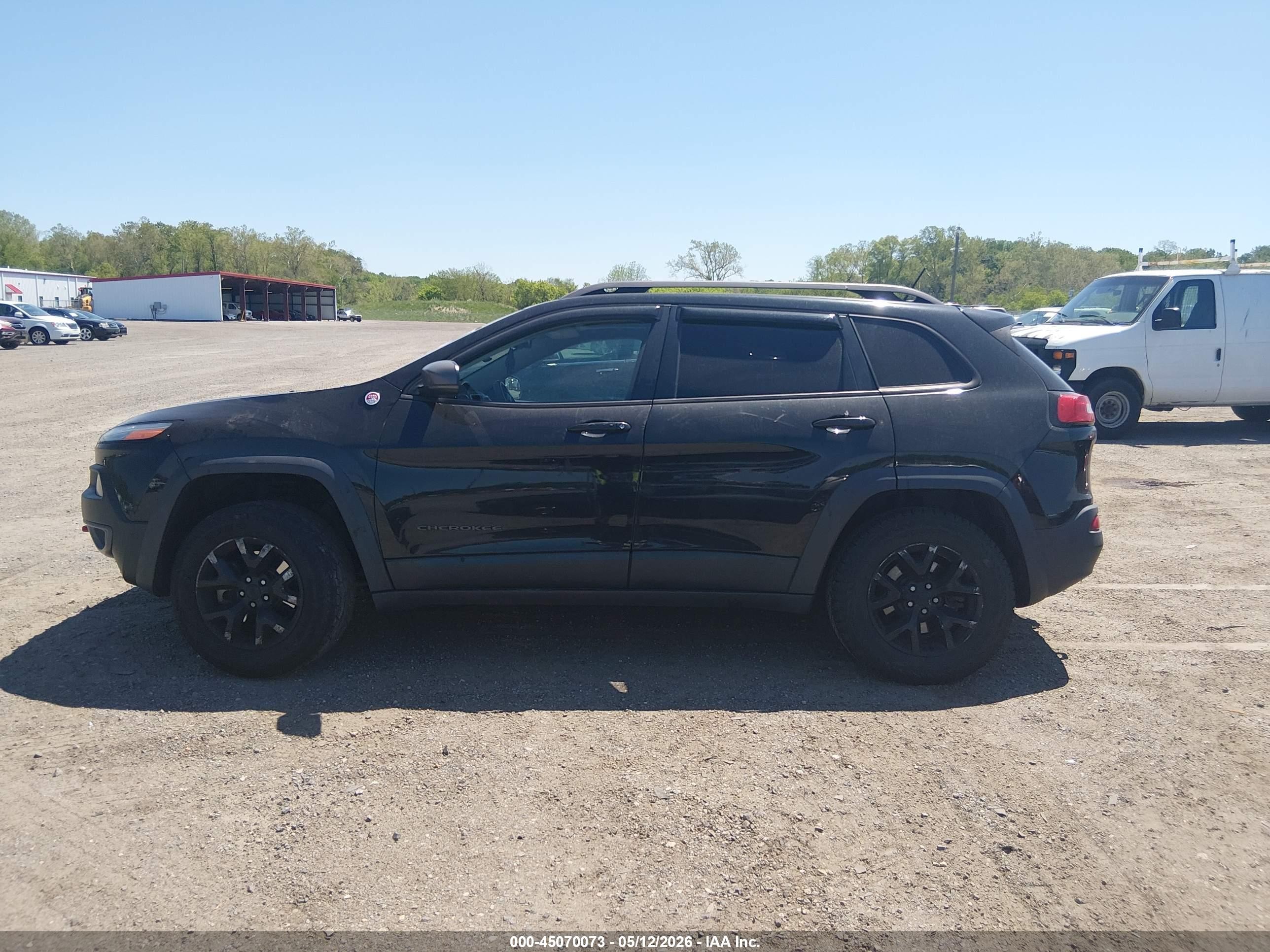 2015 Jeep Cherokee Trailhawk Black vin: 1C4PJMBS3FW633678