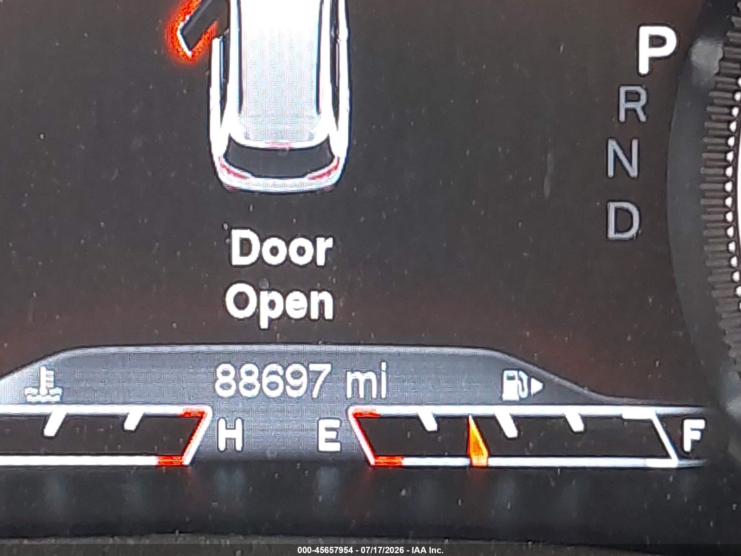 2015 Jeep Cherokee   Orange vin: 1C4PJMBS3FW649749