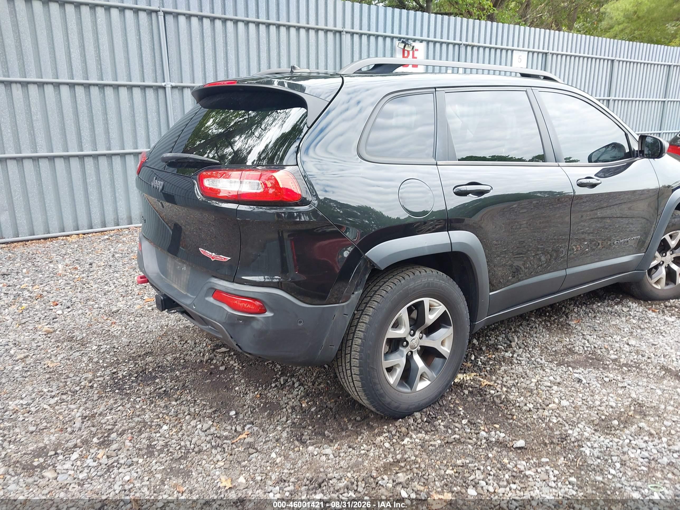 2015 Jeep Cherokee Trailhawk Black vin: 1C4PJMBS3FW717354