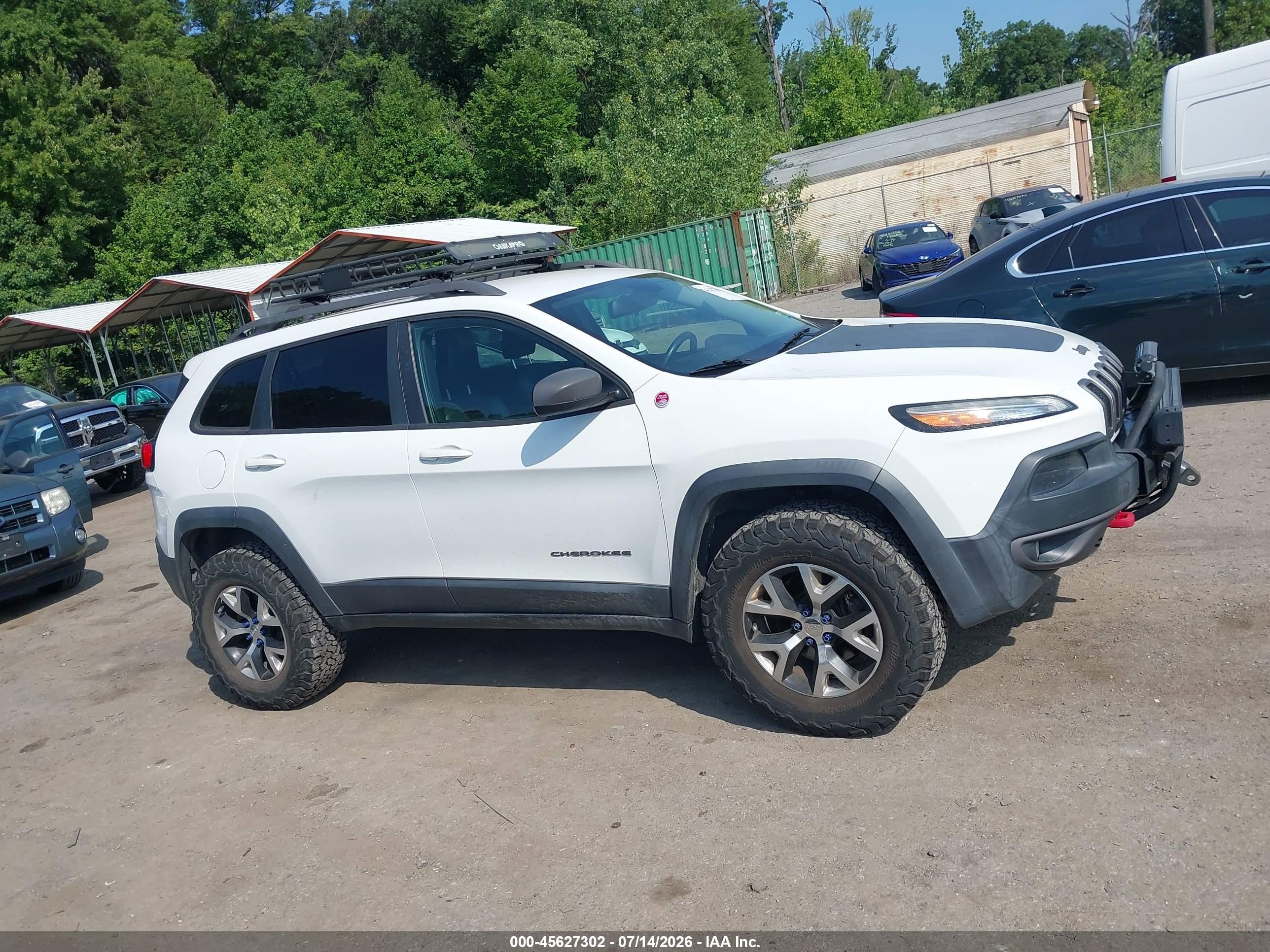 2015 Jeep Cherokee Trailhawk Белый vin: 1C4PJMBS3FW786481