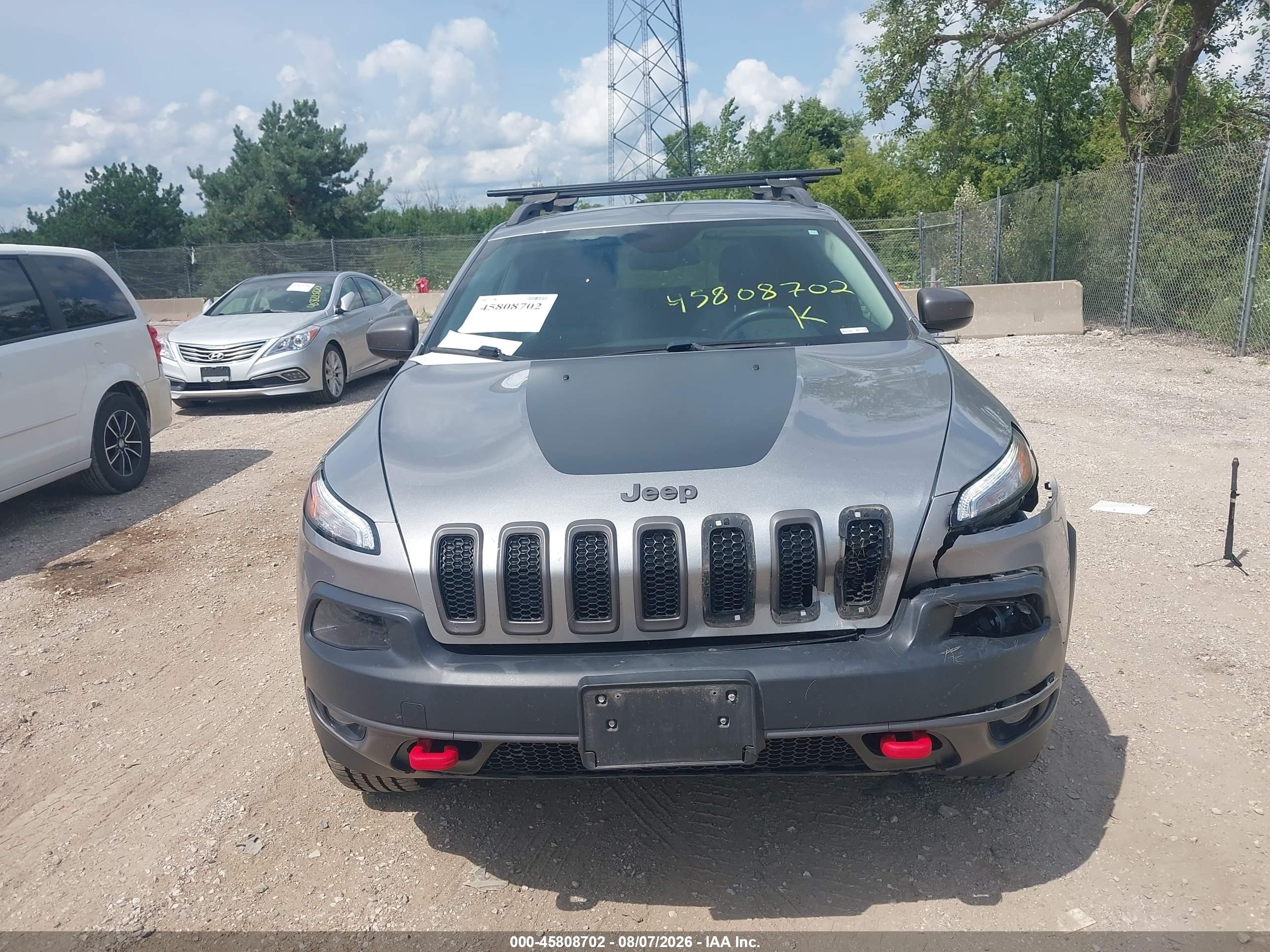 2016 Jeep Cherokee Trailhawk Gray vin: 1C4PJMBS3GW122456