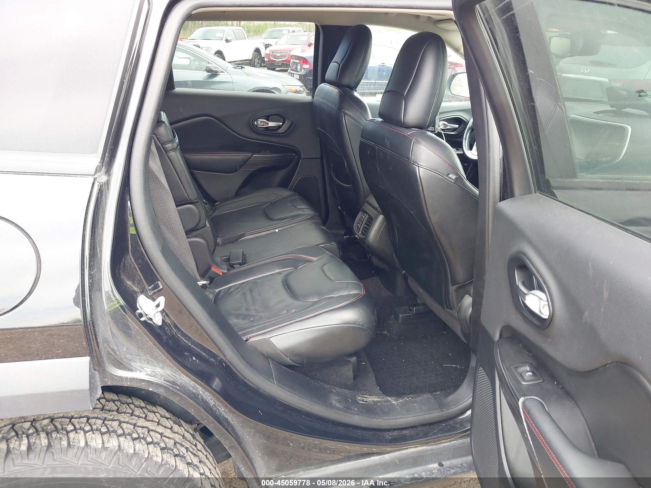 2014 Jeep Cherokee Trailhawk Black vin: 1C4PJMBS4EW131339