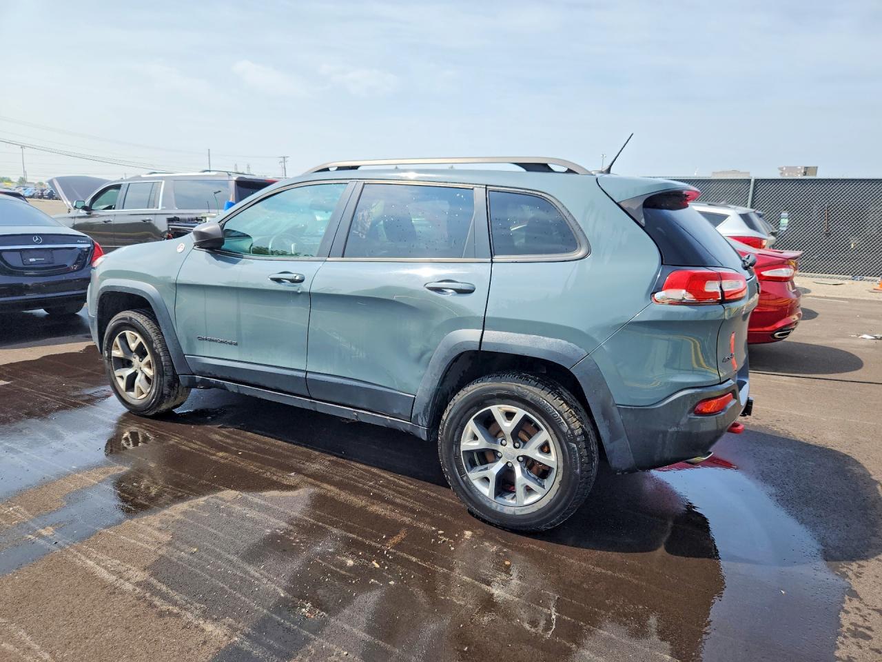 2014 Jeep Cherokee Trailhawk Teal vin: 1C4PJMBS4EW251917