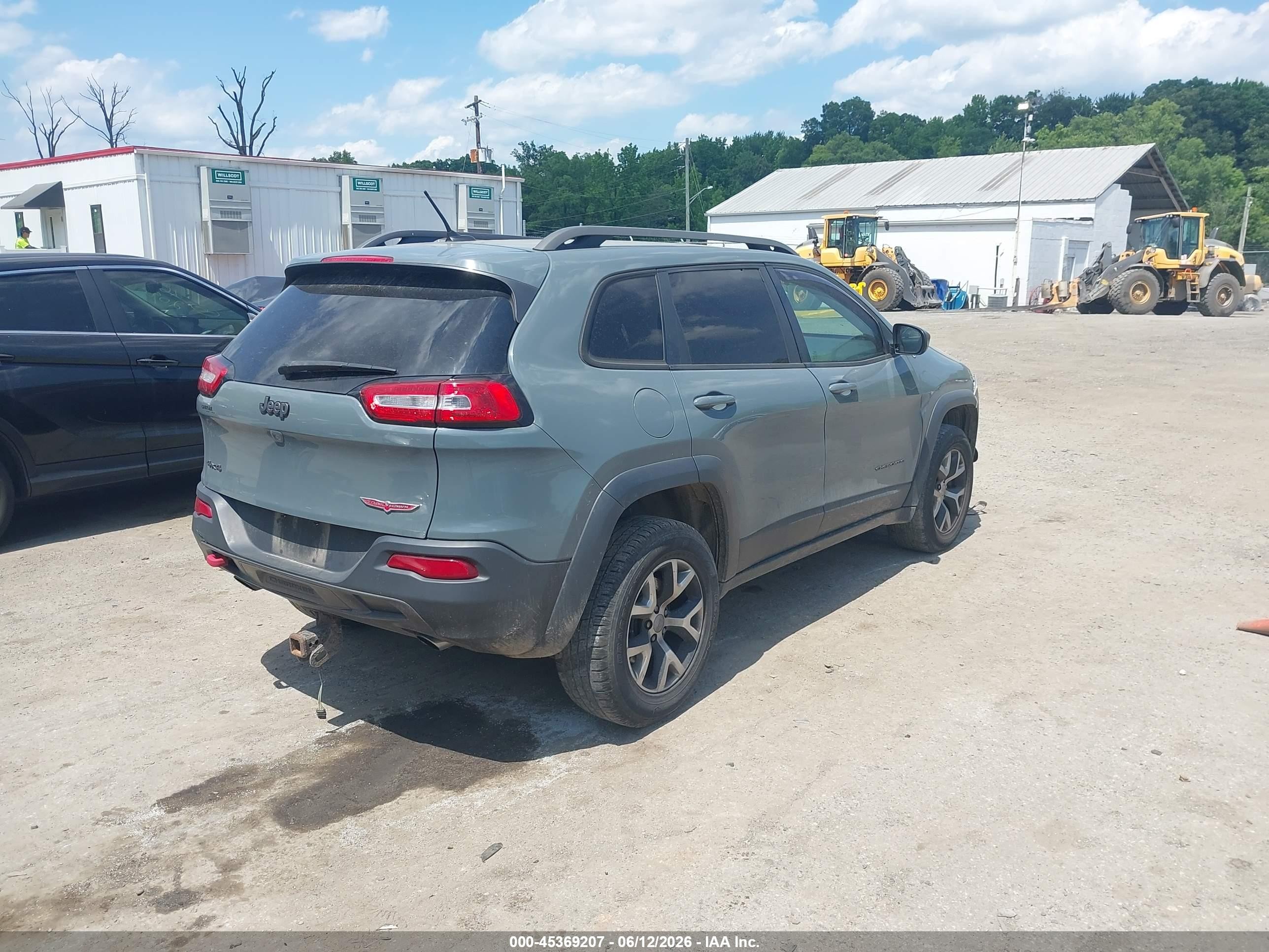 2015 Jeep Cherokee Trailhawk Gray vin: 1C4PJMBS4FW502128