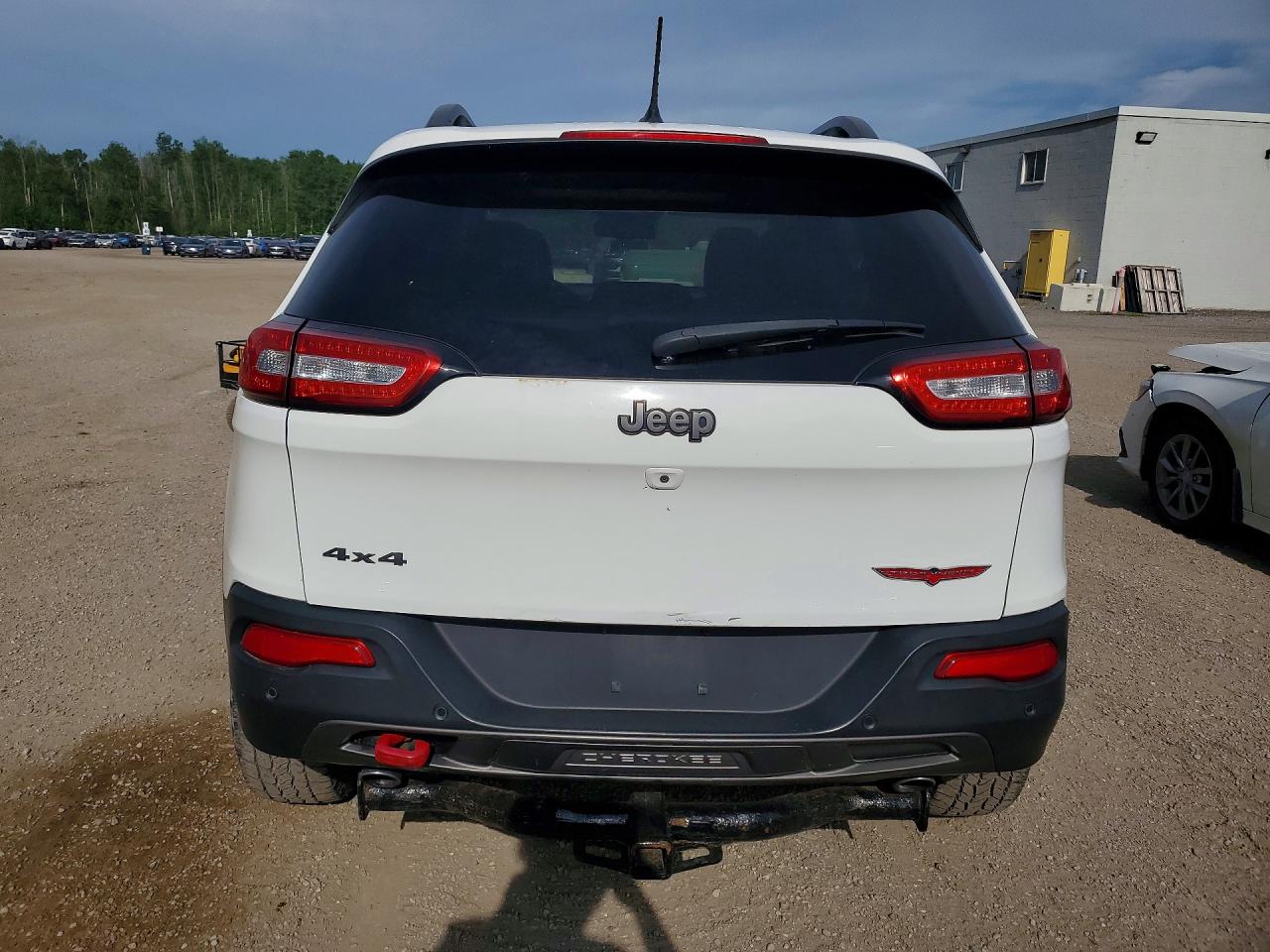 2015 Jeep Cherokee White vin: 1C4PJMBS4FW623791