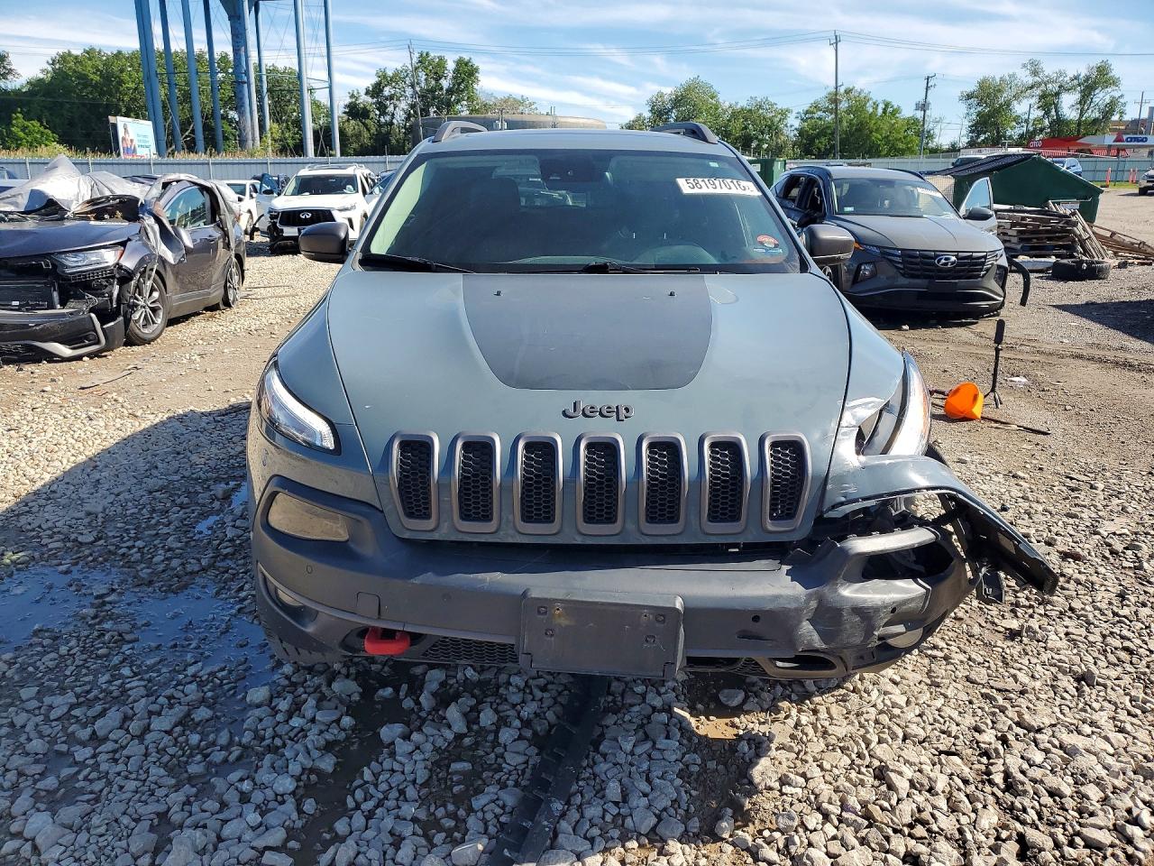 2015 Jeep Cherokee Trailhawk Серый vin: 1C4PJMBS4FW635441