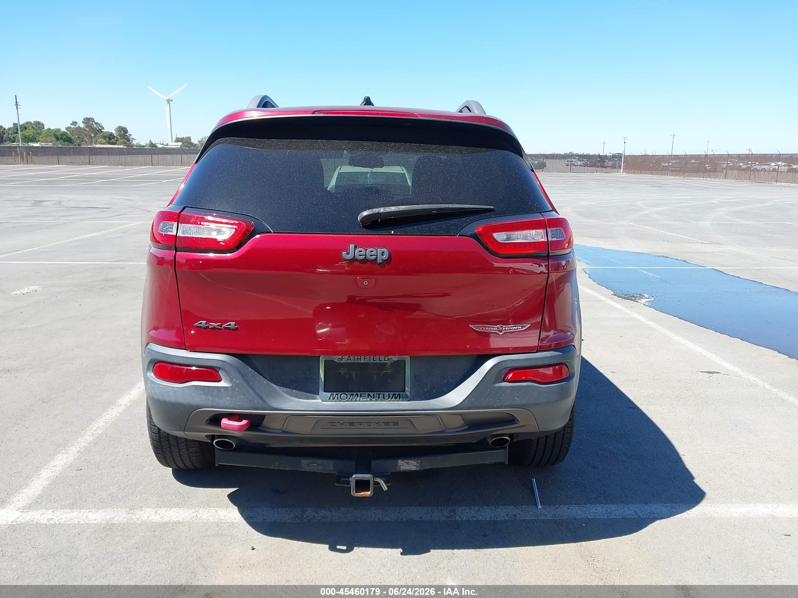 2015 Jeep Cherokee Trailhawk Burgundy vin: 1C4PJMBS4FW646147