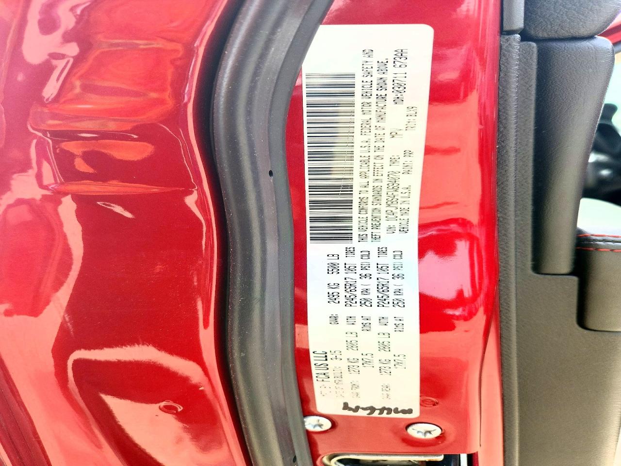 2015 Jeep Cherokee Trailhawk Red vin: 1C4PJMBS4FW694070