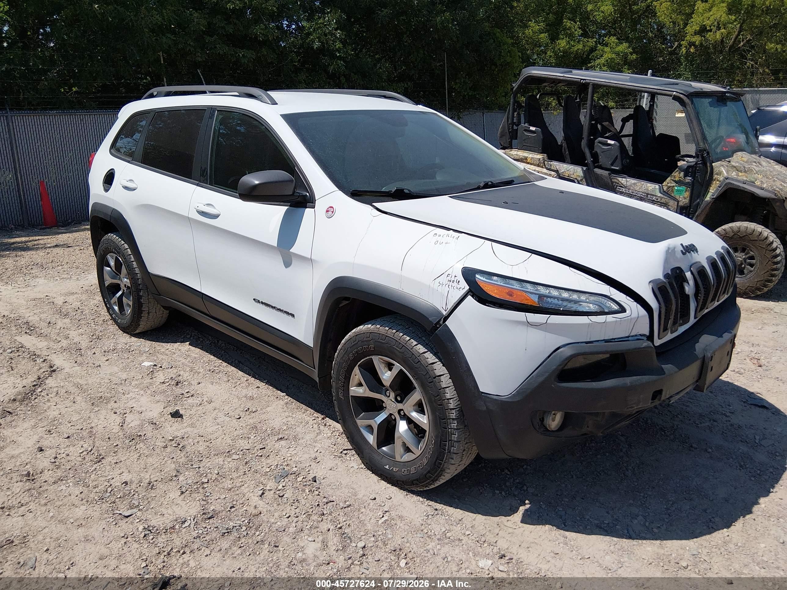 2015 Jeep Cherokee Trailhawk White vin: 1C4PJMBS4FW704936