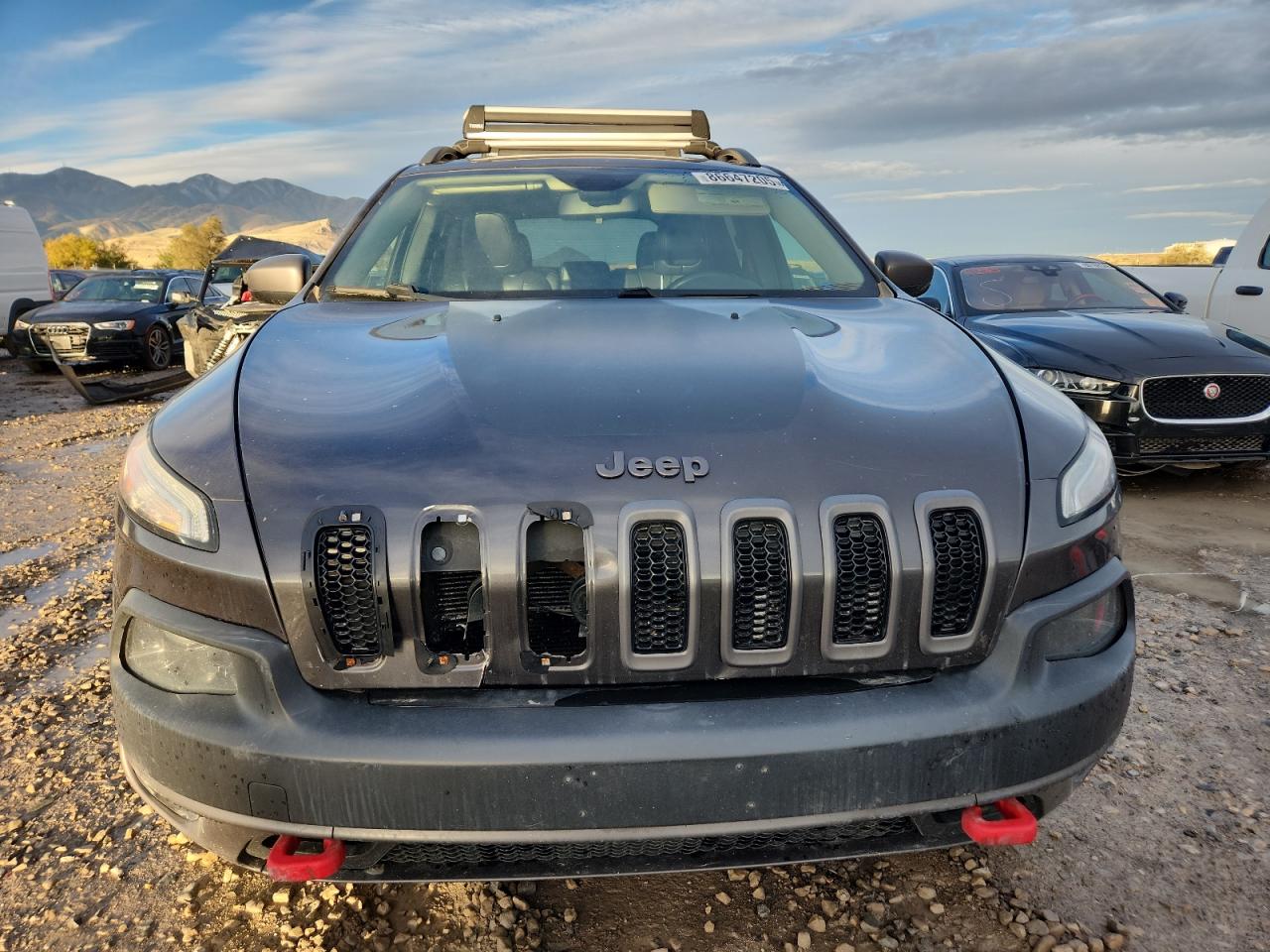 2014 Jeep Cherokee Trailhawk Gray vin: 1C4PJMBS5EW201706