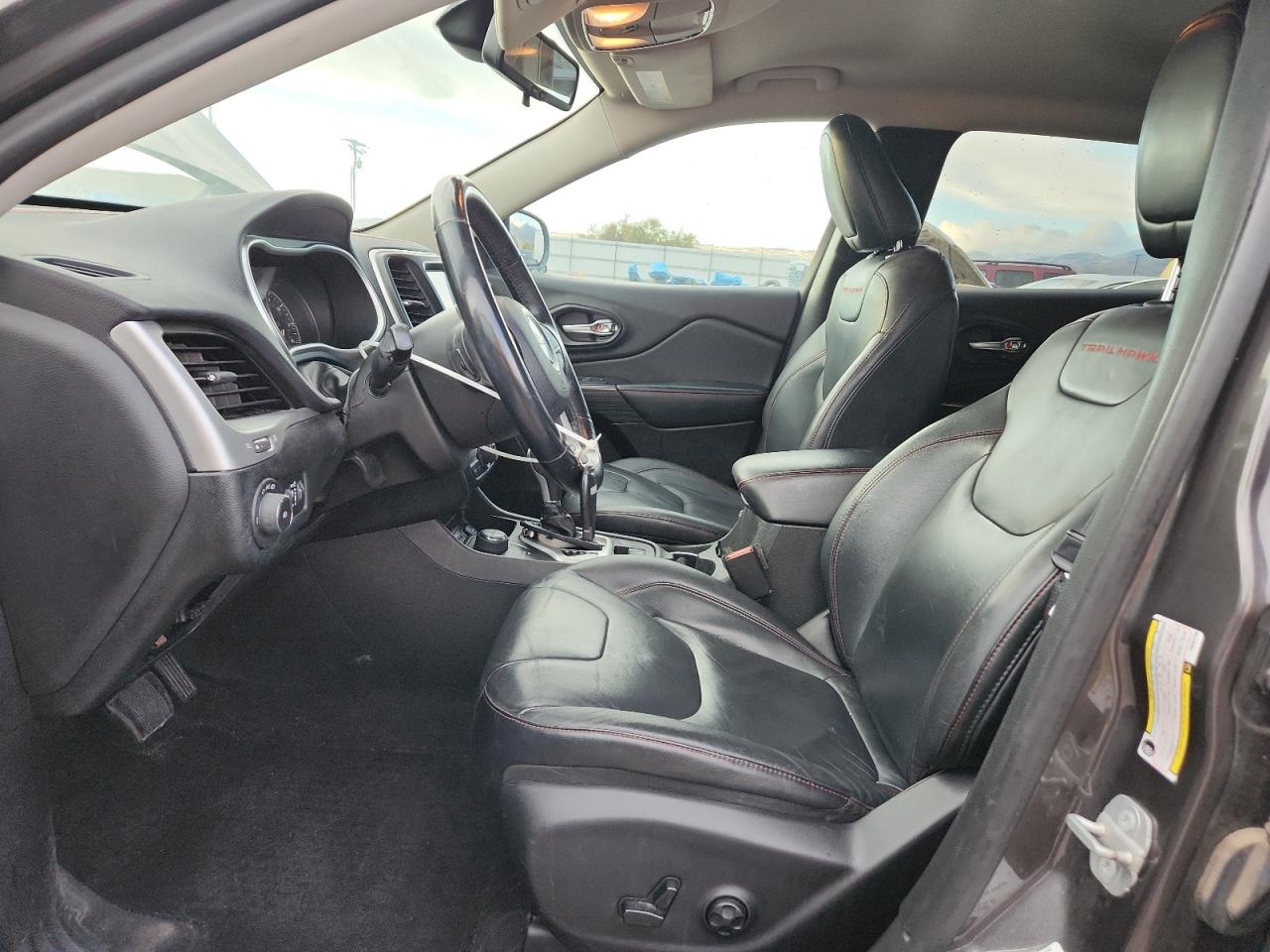 2014 Jeep Cherokee Trailhawk Gray vin: 1C4PJMBS5EW201706