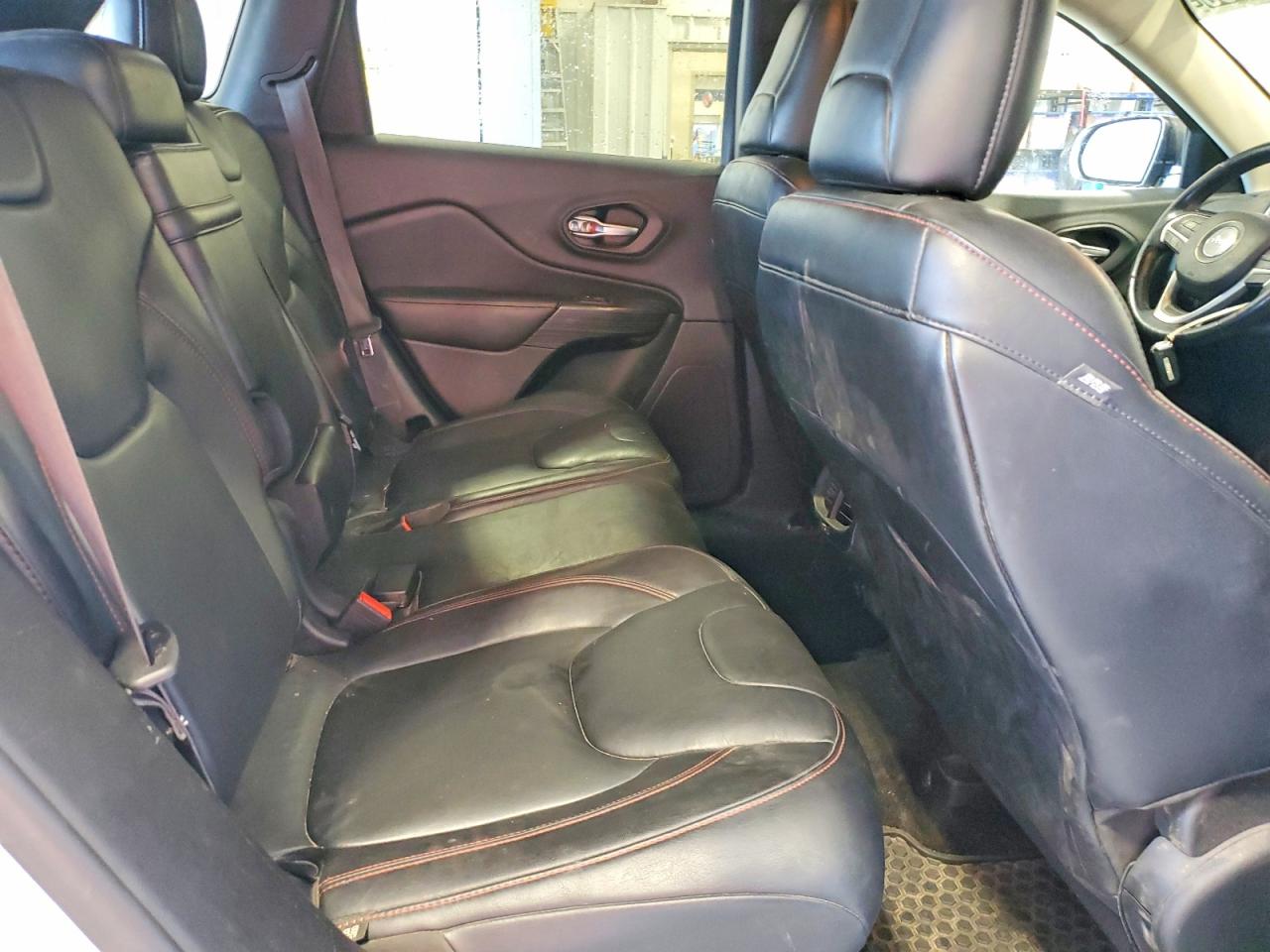 2014 Jeep Cherokee Trailhawk Белый vin: 1C4PJMBS5EW308450