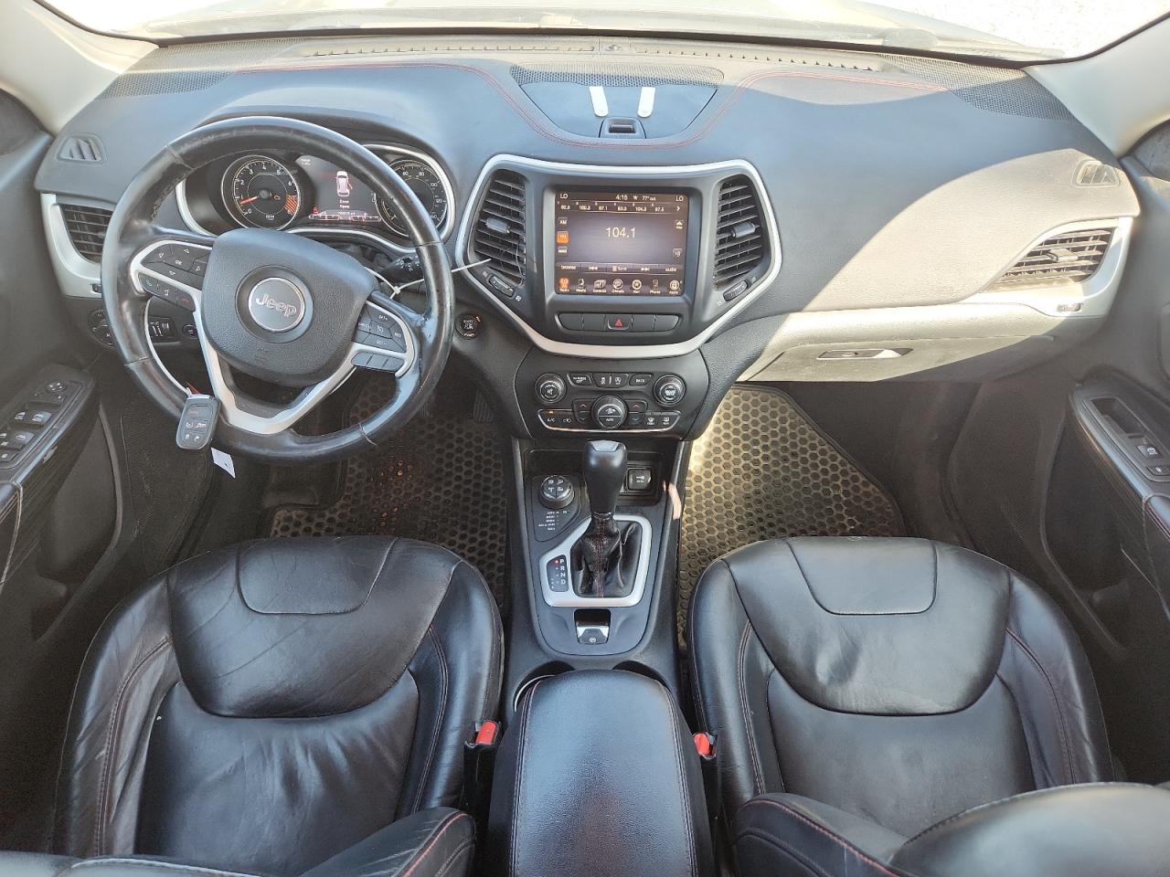 2015 Jeep Cherokee Trailhawk Серый vin: 1C4PJMBS5FW593944