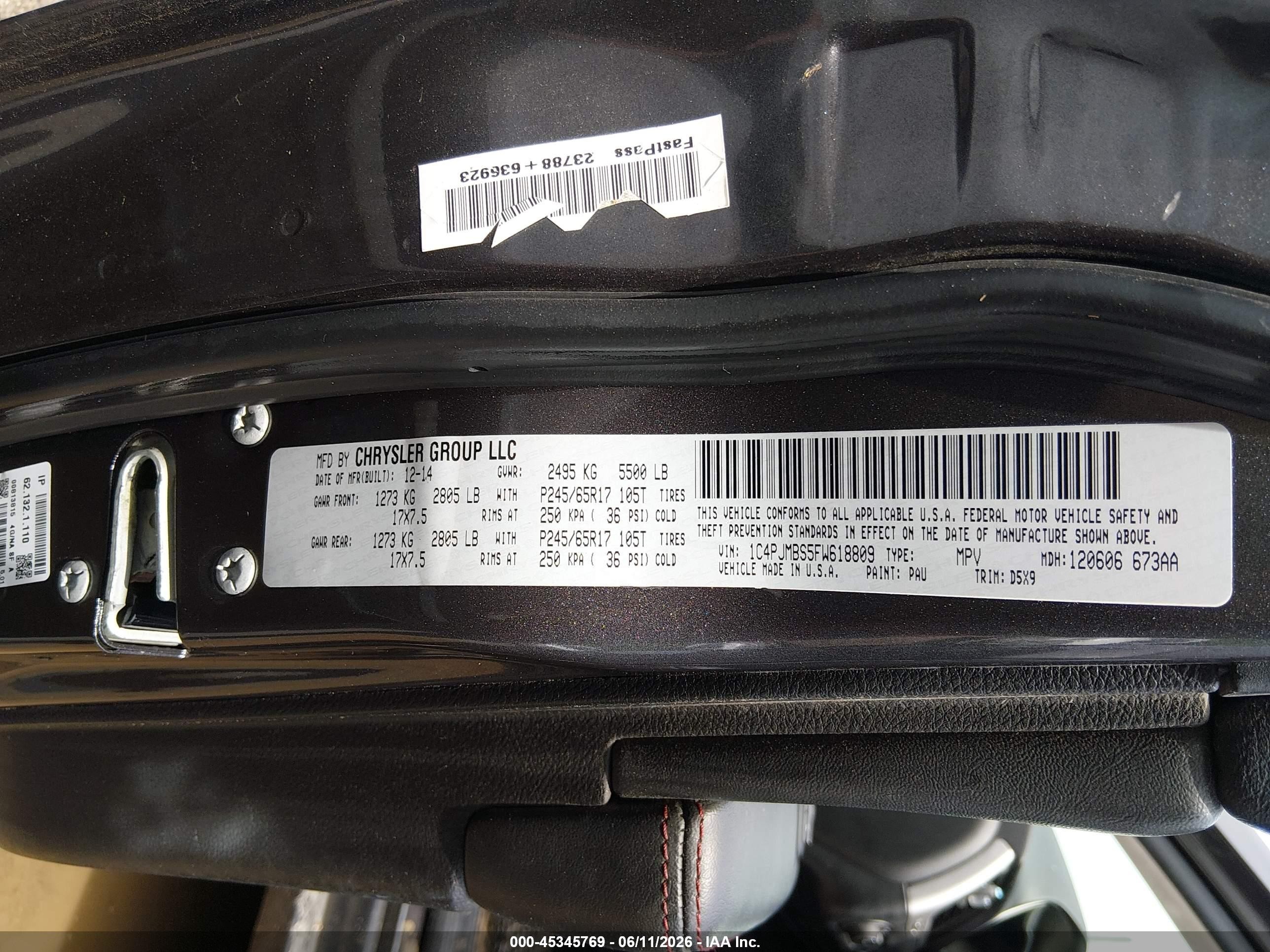 2015 Jeep Cherokee Trailhawk Gray vin: 1C4PJMBS5FW618809