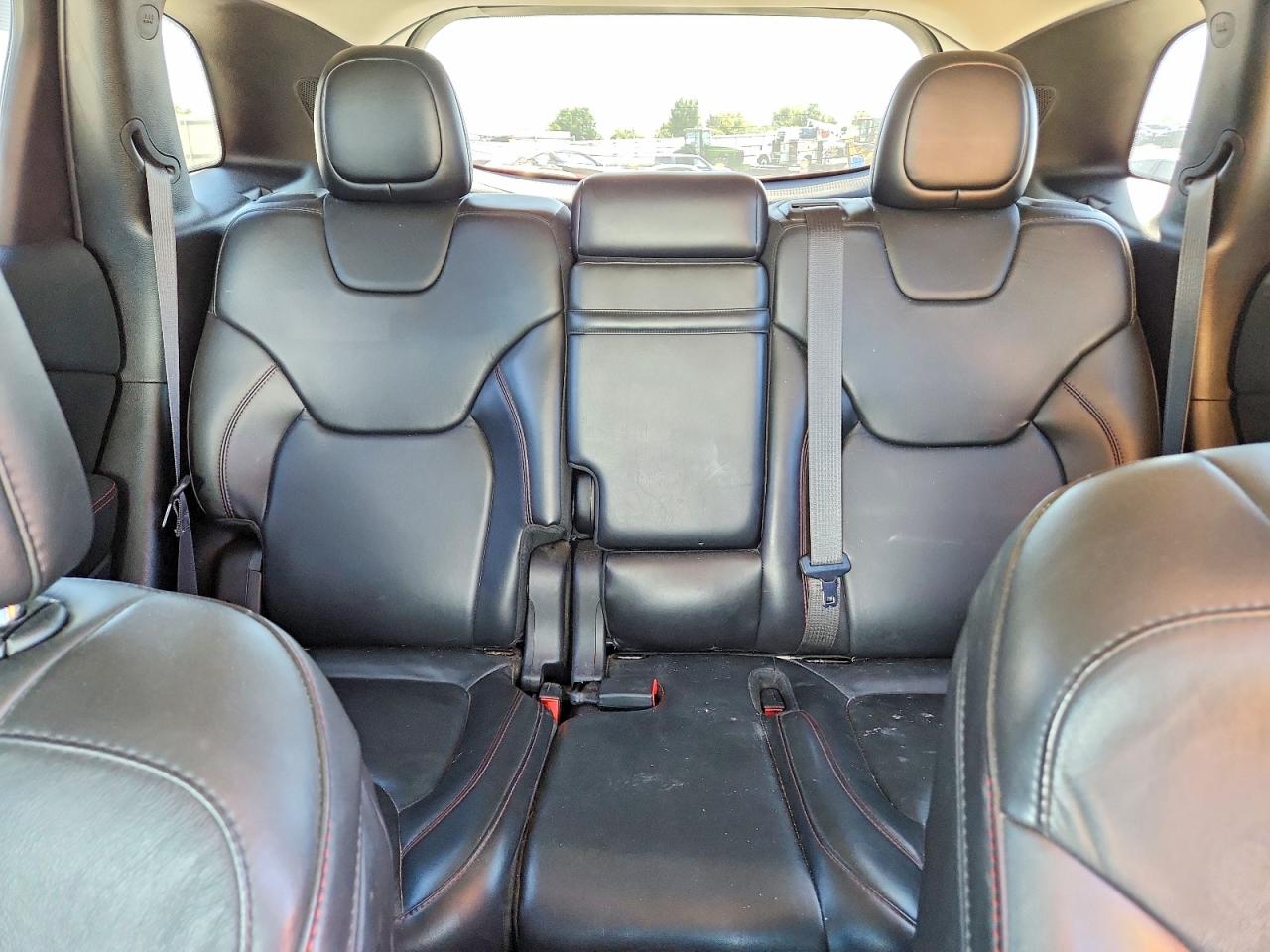 2015 Jeep Cherokee Trailhawk White vin: 1C4PJMBS5FW626201