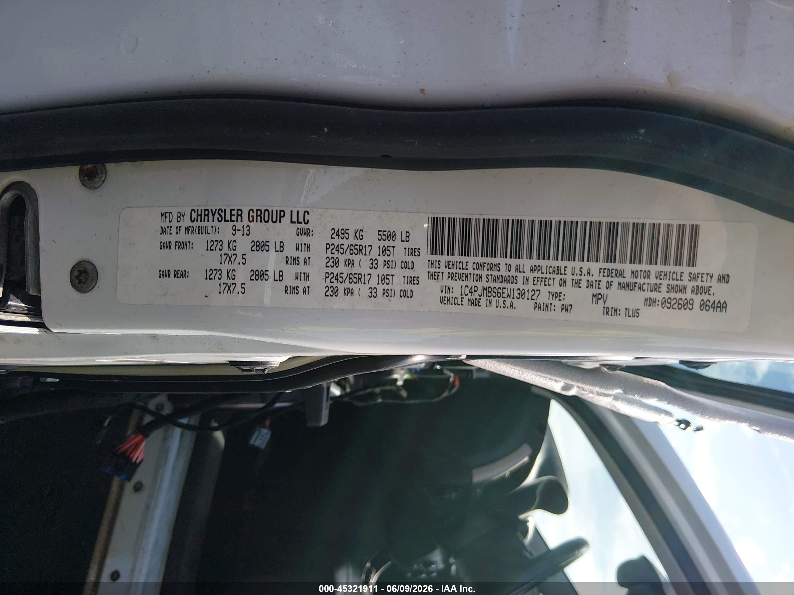 2014 Jeep Cherokee Trailhawk White vin: 1C4PJMBS6EW130127