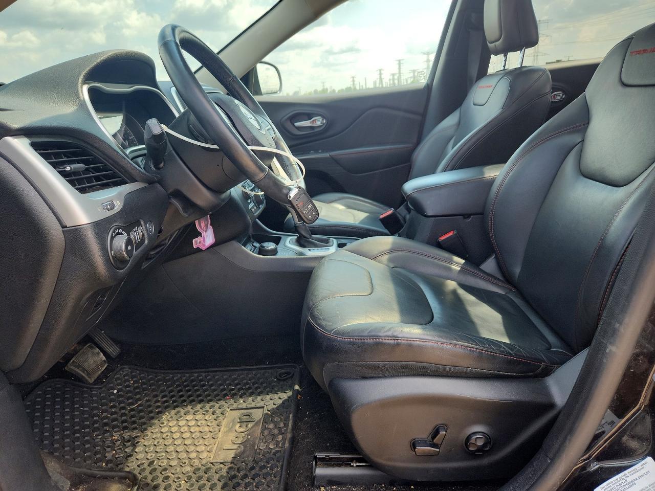 2014 Jeep Cherokee Trailhawk Black vin: 1C4PJMBS6EW132251